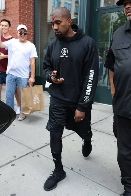 Band Tees Rare Kanye west saint pablo tour hoodie black Size US L / EU 52-54 / 3 - 2 Thumbnail