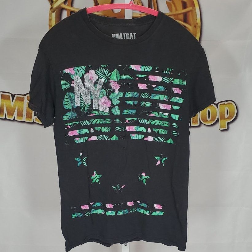 Other Phatcat NY Graphic T-Shirt Black Short Sleeve Floral Print S Size US S / EU 44-46 / 1 - 1 Thumbnail