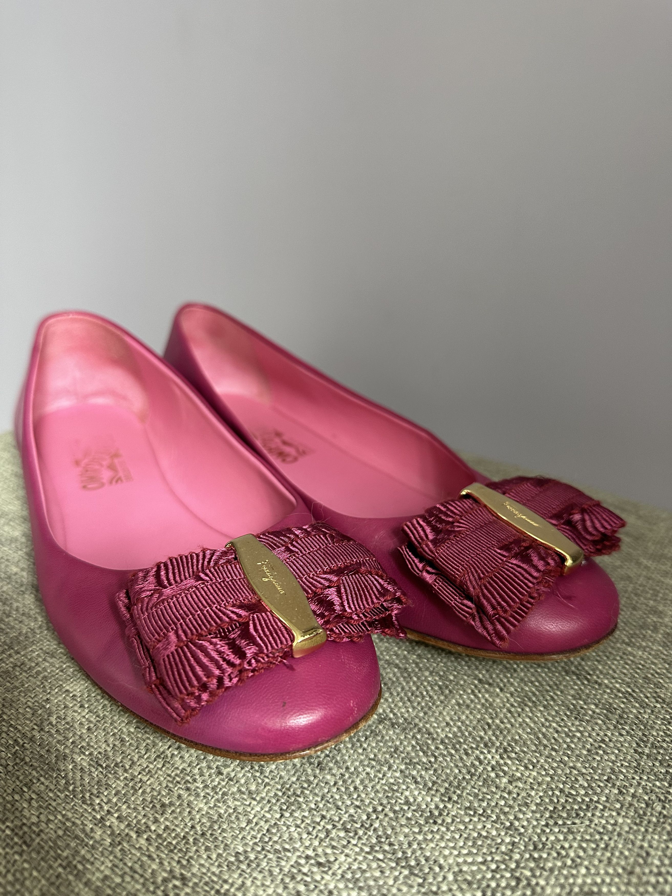 Salvatore Ferragamo Salvatore Ferragamo vera ballet flat Size US 6.5 / IT 36.5 - 10 Thumbnail