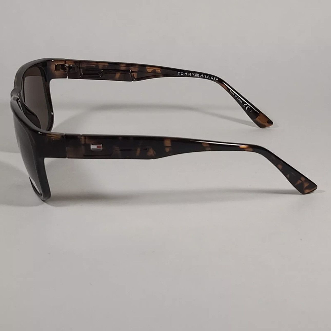 Tommy Hilfiger Tommy Hilfiger Wilson MP OM563 Rectangular Sunglasses Brown Size ONE SIZE - 4 Thumbnail