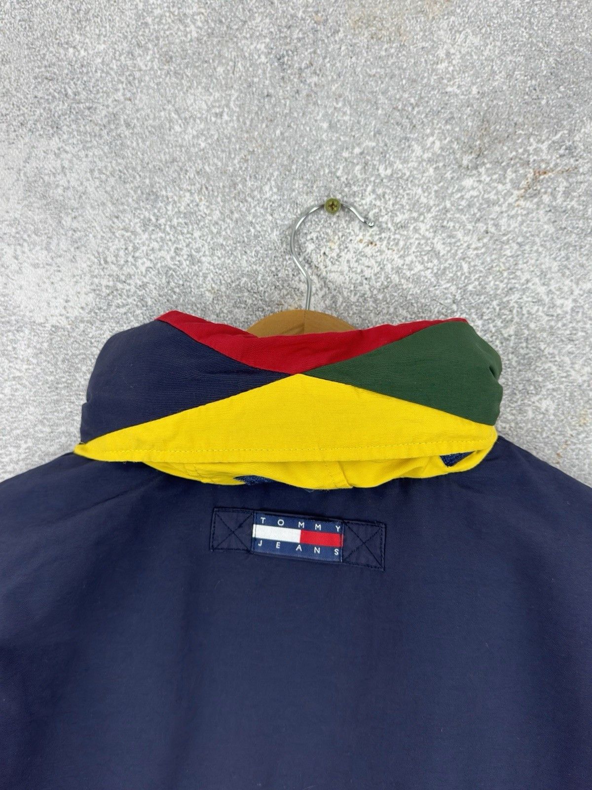 Tommy Hilfiger Tommy Hilfiger Tommy Jeans 90's Color-Blocked Hooded Sailing Size US XS / EU 42 / 0 - 15 Thumbnail