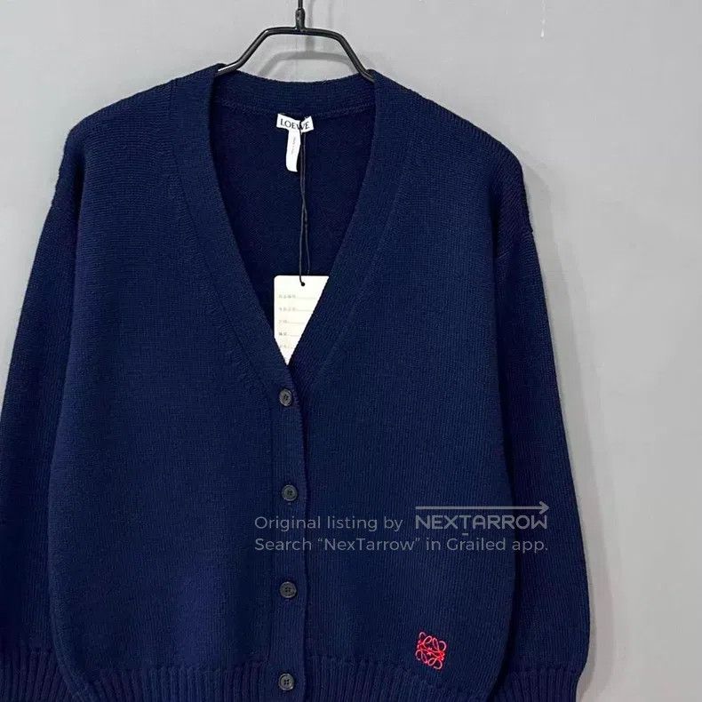 Loewe Loewe Solid Color Embroidered Logo Wool Cardigan Size M / US 6-8 / IT 42-44 - 2 Thumbnail