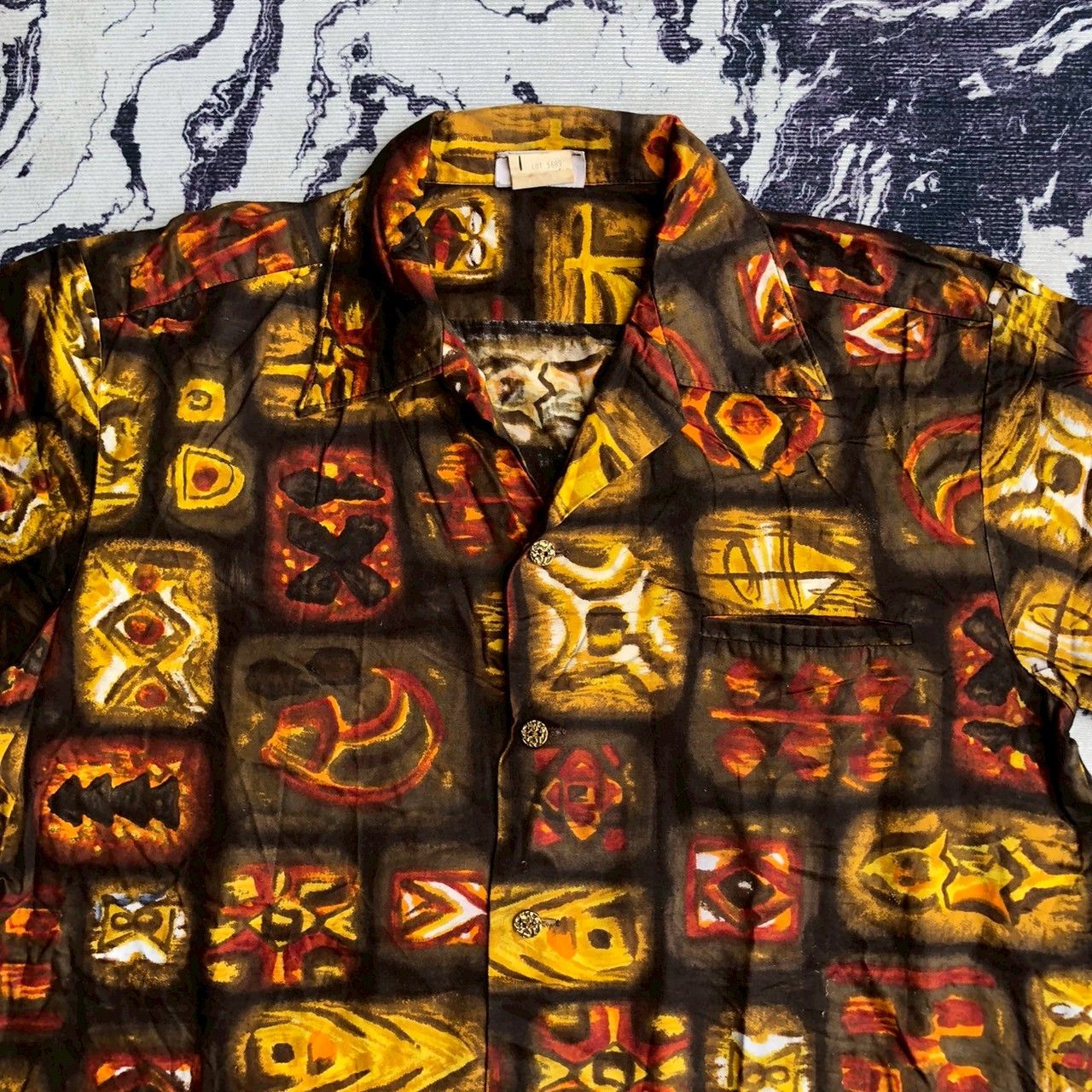 Vintage Vintage 1960s Kamehameha Tiki Hawaiian Shirt Size US M / EU 48-50 / 2 - 2 Thumbnail