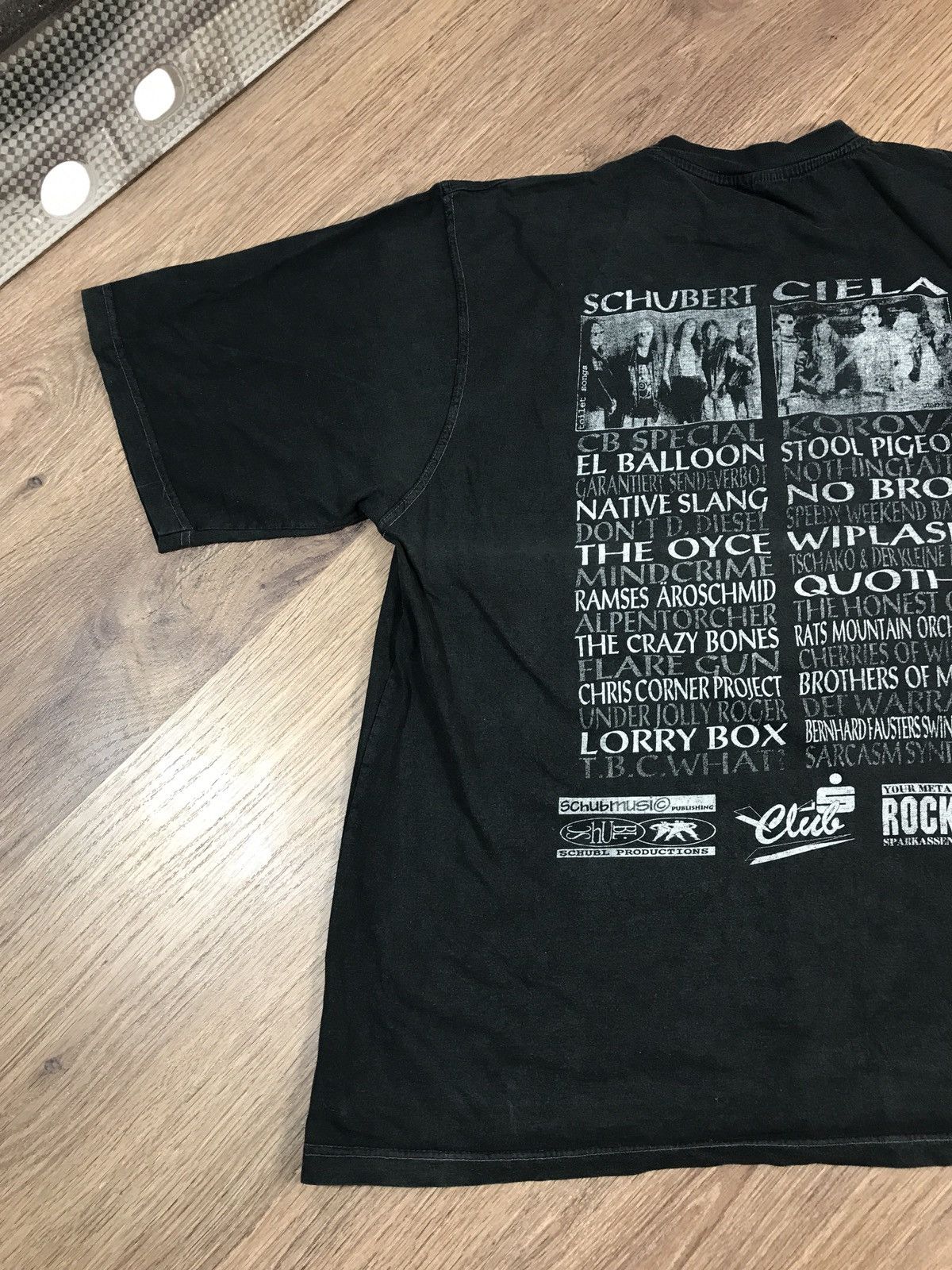 Band Tees × Vintage Vintage Schubert Toilet Soungs Rock T Shirt 90s Size US L / EU 52-54 / 3 - 7 Thumbnail