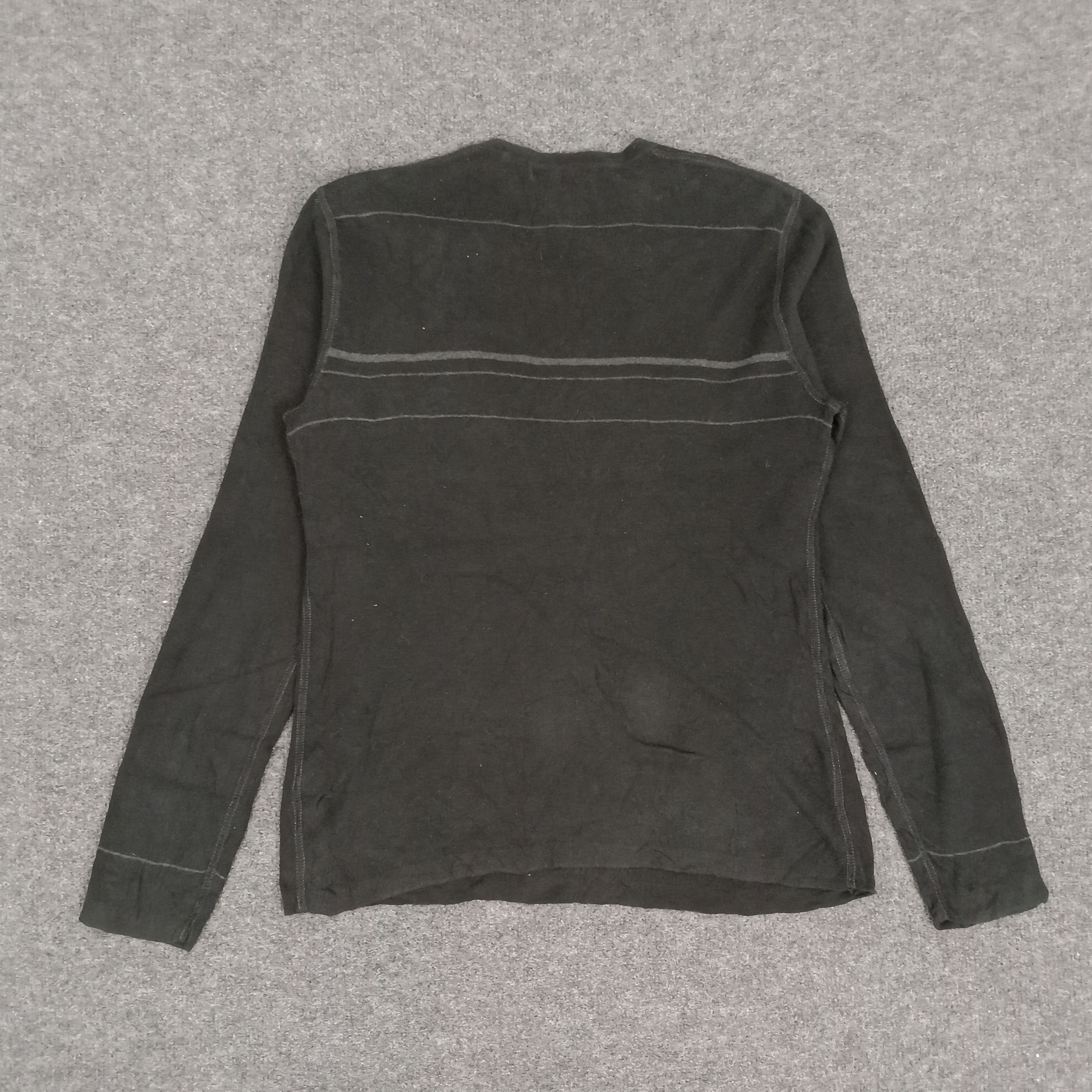 Banana Republic × Vintage Banana Republic Branded Long Sleeve Tshirt Size US M / EU 48-50 / 2 - 3 Thumbnail