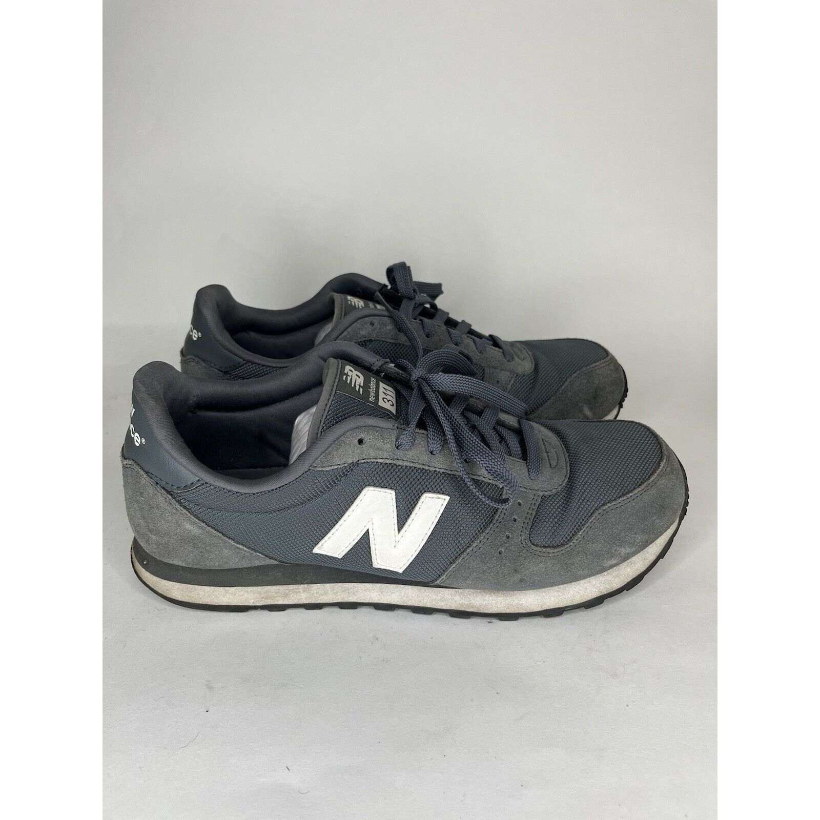 New Balance New Balance Gray Color Casual Running Lace Up Gym Sneakers M Size US 11 / EU 44 - 8 Thumbnail