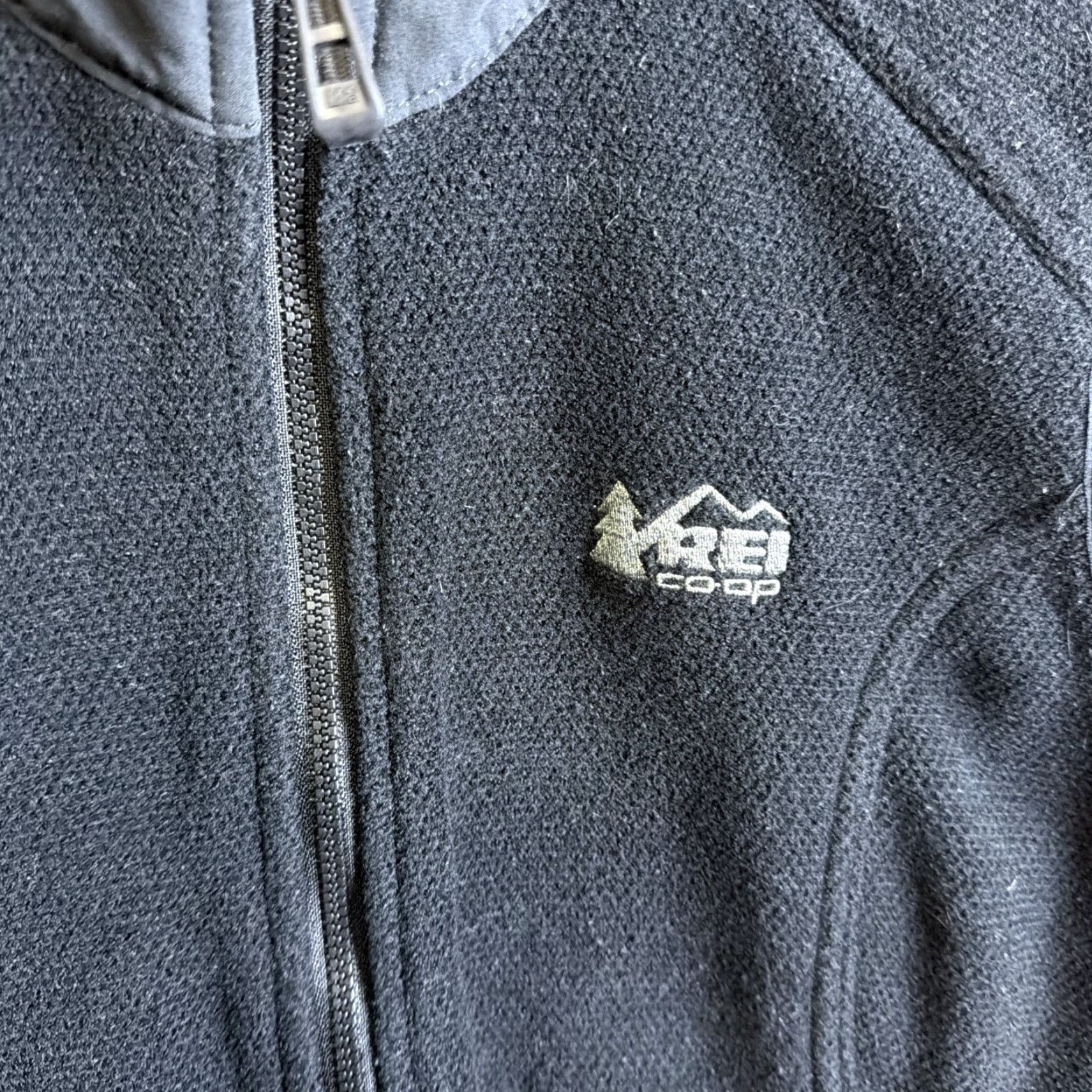Vintage REI Co-Op Vest Mens Medium Black Fleece Polartec Full Zip Outdoors Size US M / EU 48-50 / 2 - 3 Thumbnail