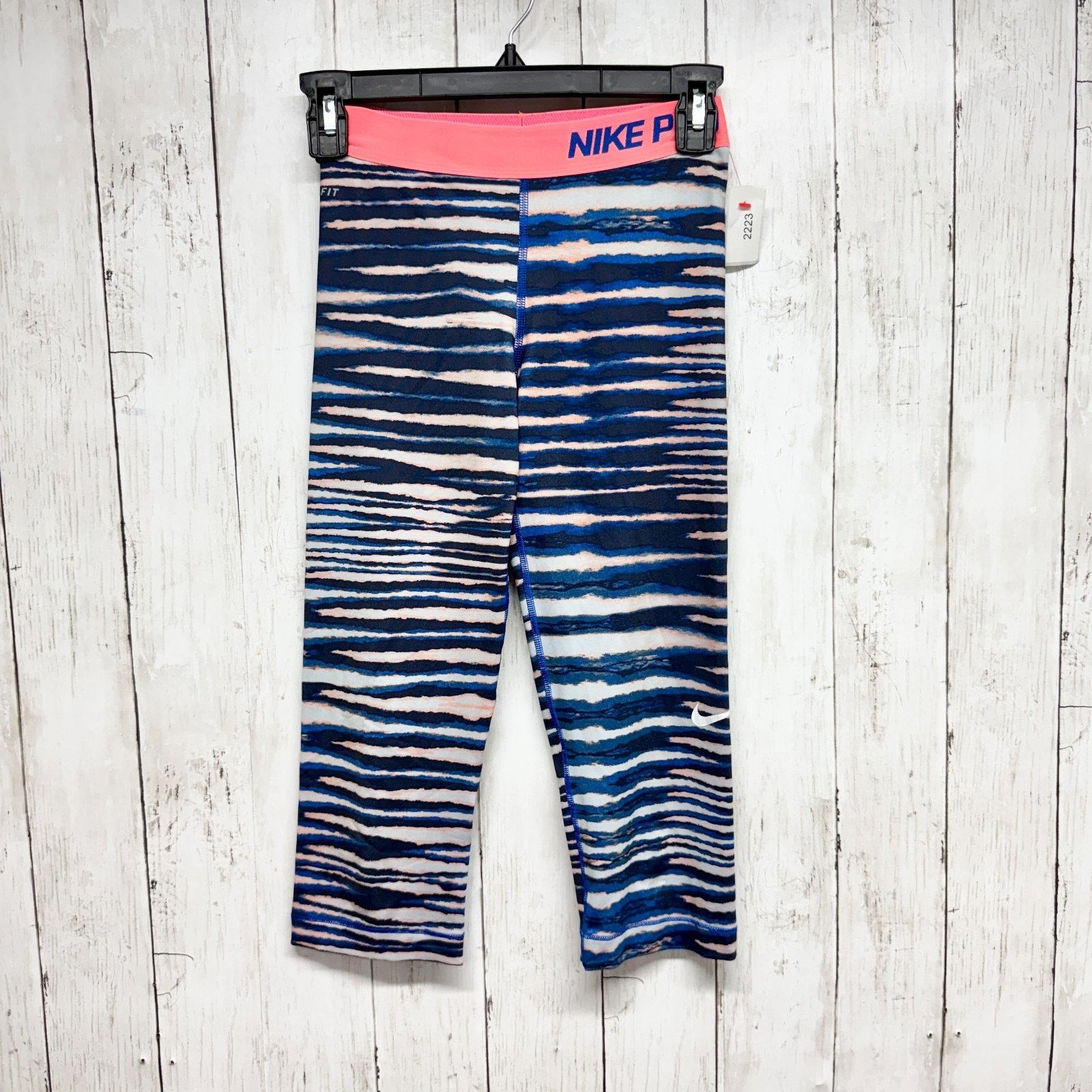 Nike Nike Pants XS Pro Athletic Crop Leggings Multicolor Stripe Size 22" - 1 Thumbnail
