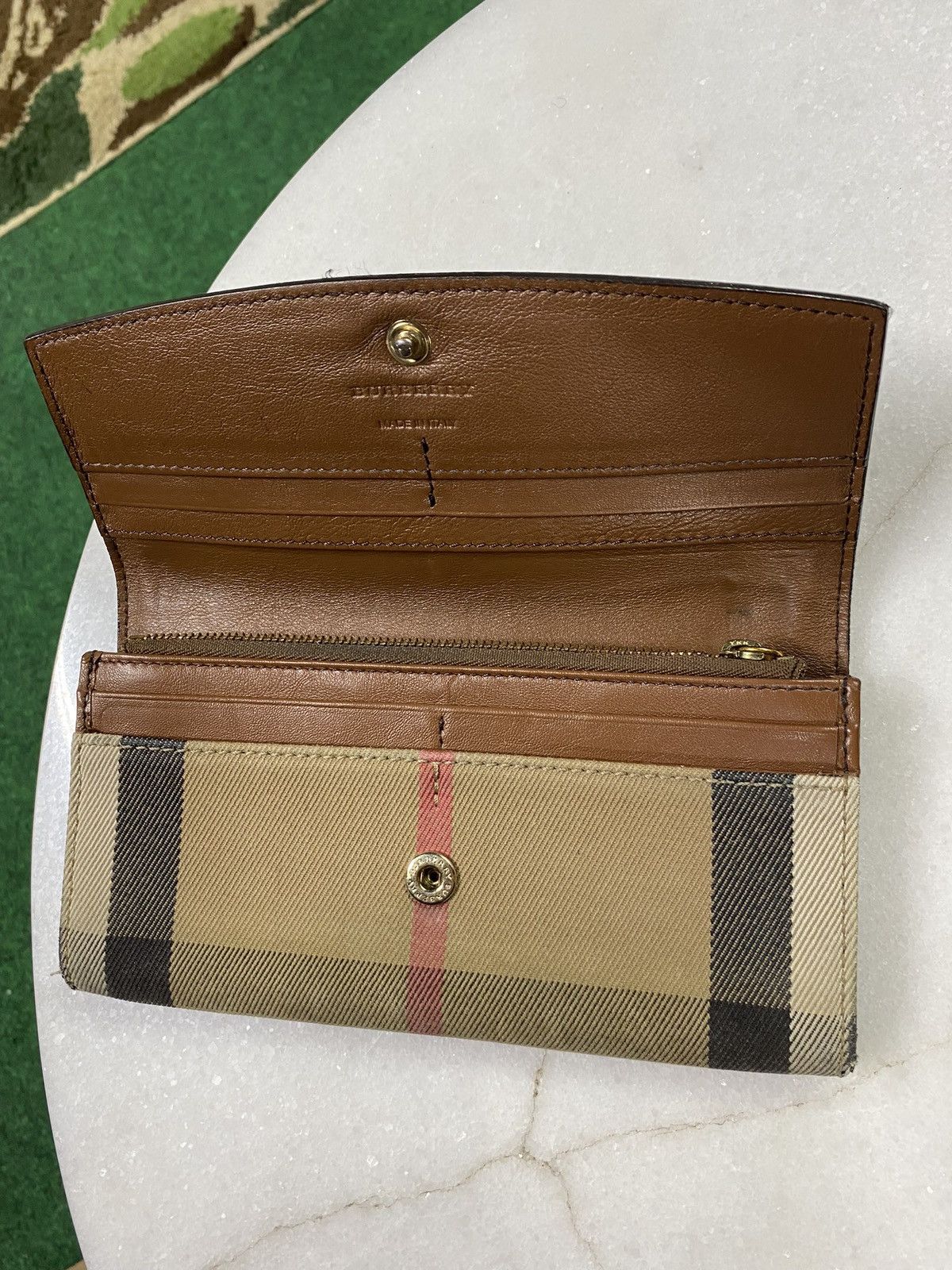 Burberry Burberry Beige plaid Long Wallet Preowned Size ONE SIZE - 2 Thumbnail