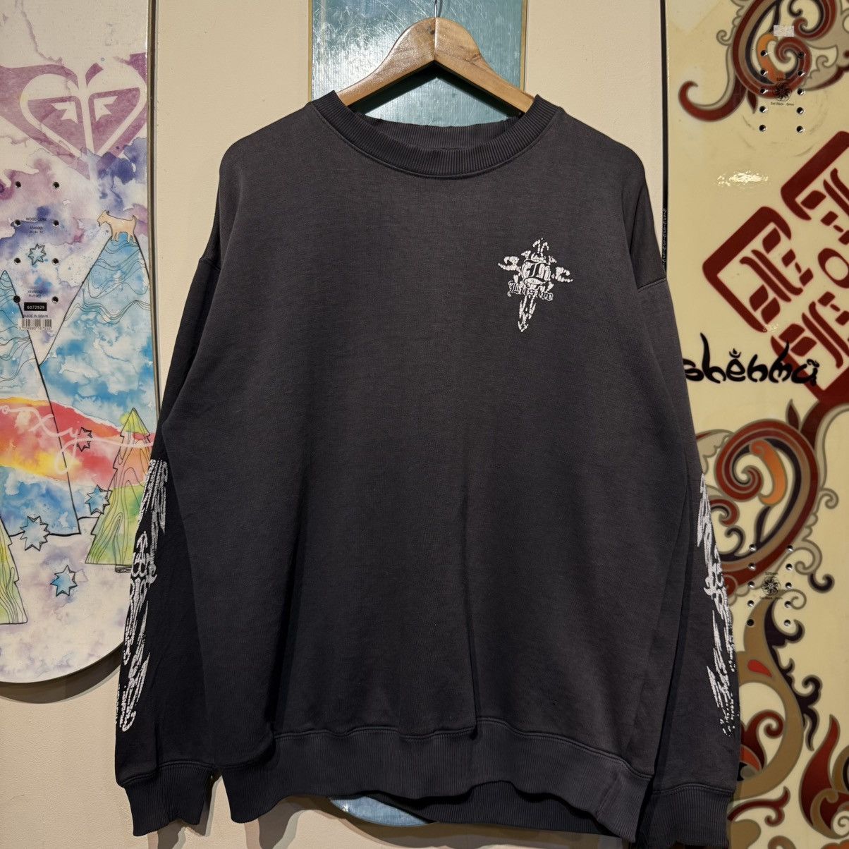 Other Vtg Blue Vacation Gothic Cross Sweatshirt - Faded Black/Grey Size US XL / EU 56 / 4 - 1 Thumbnail