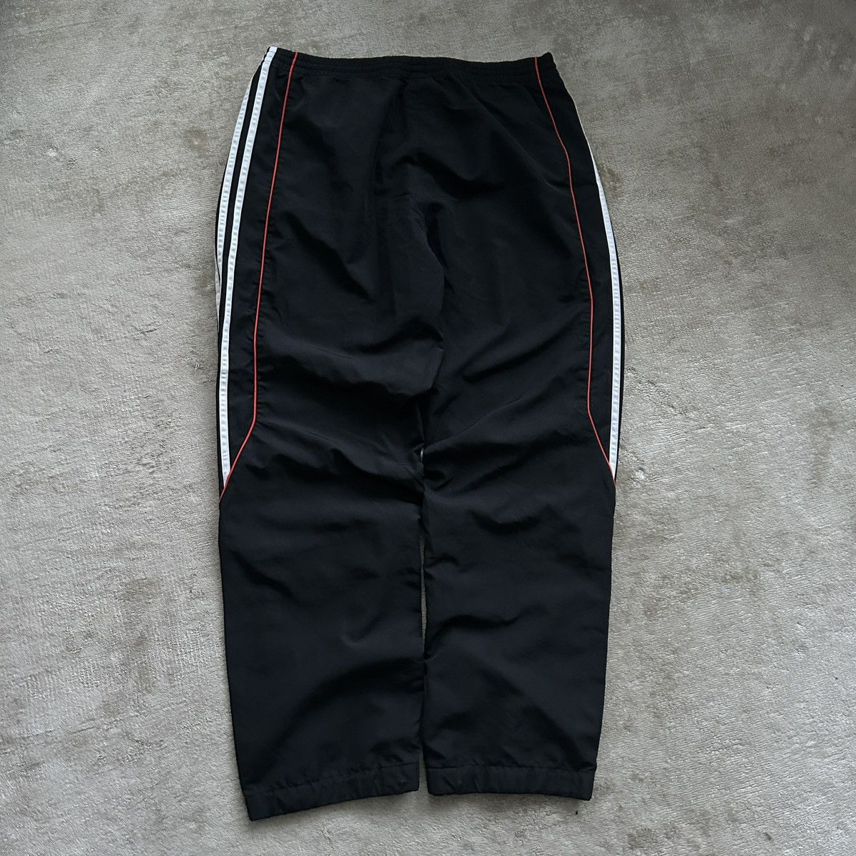 Adidas VINTAGE Y2K BAGGY ADIDAS TRACK PANTS Size US 36 / EU 52 - 3 Thumbnail