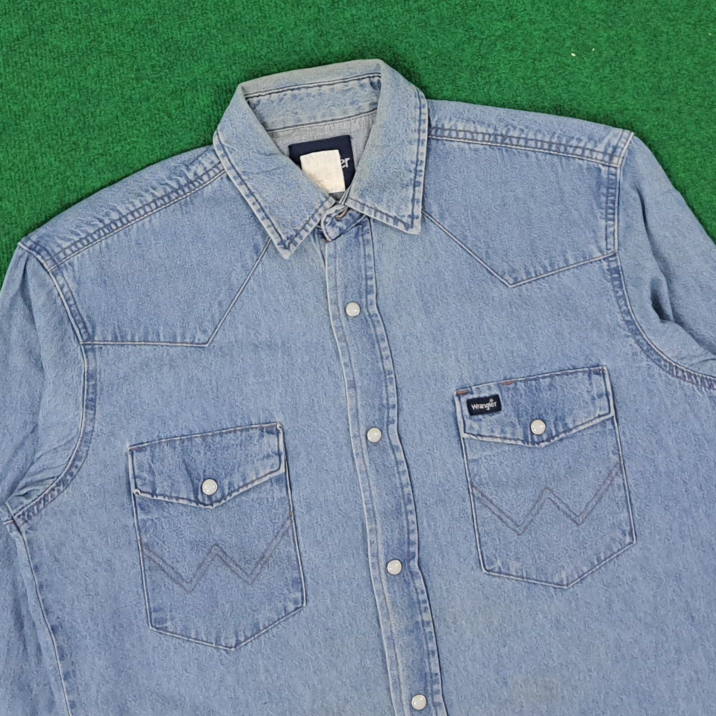 Vintage × Wrangler Vintage Wrangler Denim Button Up Shirt C219N8 Size US M / EU 48-50 / 2 - 2 Thumbnail