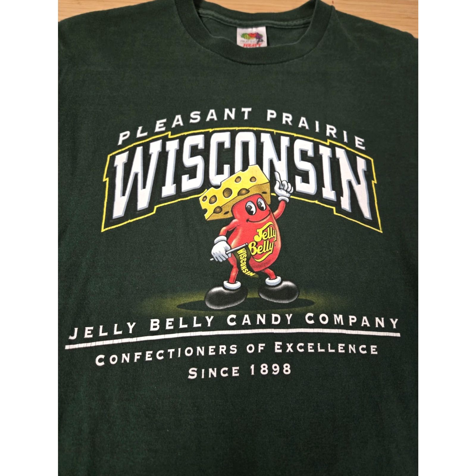Fruit Of The Loom Jelly Belly Candy Wisconsin Shirt Mens Medium Green Pleasant Prairie Graphic Tee Size US M / EU 48-50 / 2 - 2 Thumbnail