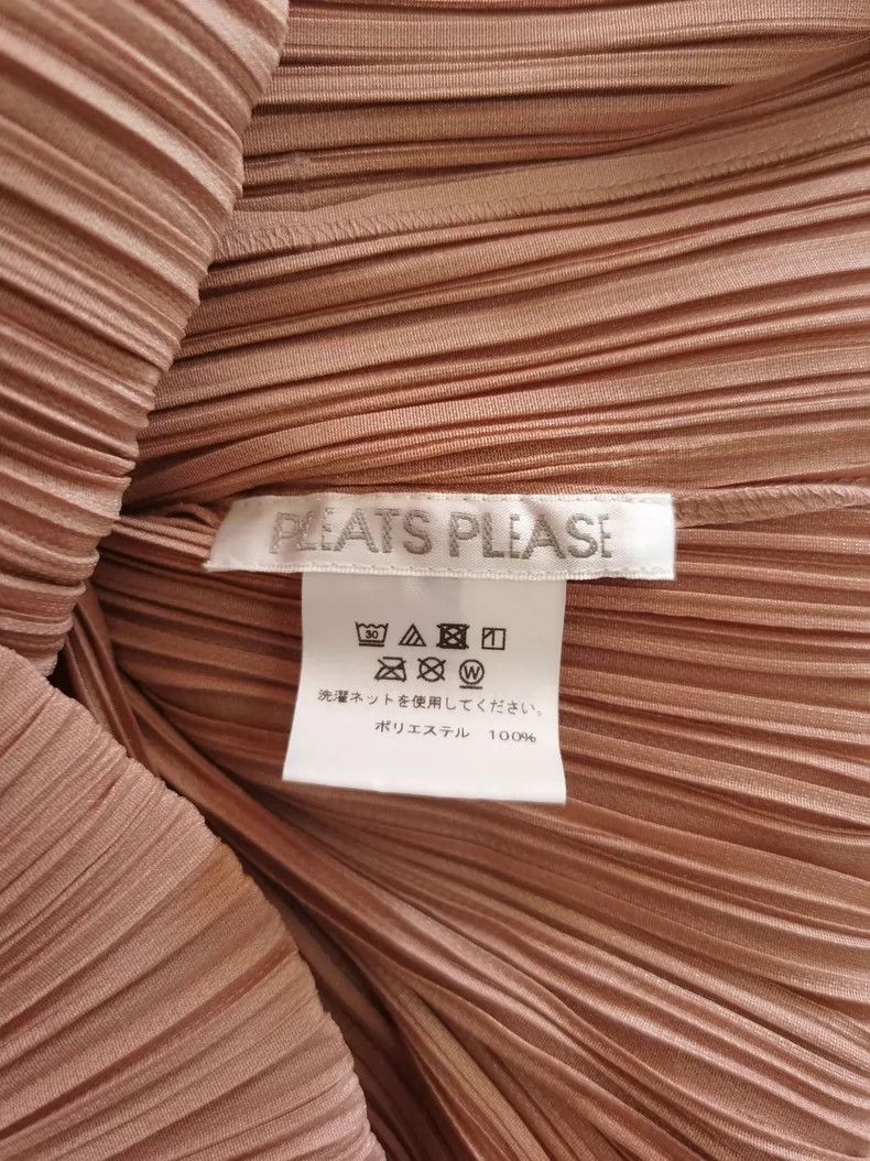 Issey Miyake Issey Miyake size:3 A flesh-pink pleated windbreaker Size XS / US 0-2 / IT 36-38 - 4 Thumbnail