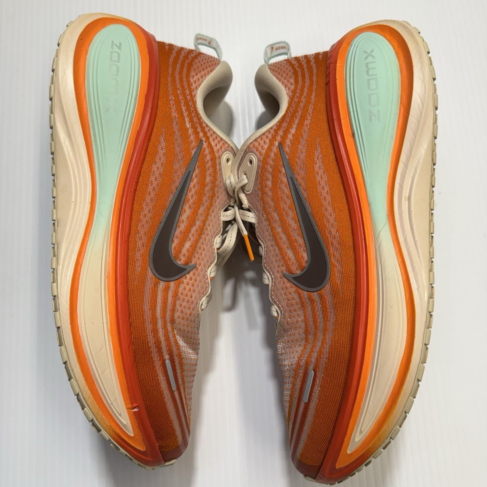 Nike Nike Vomero Plus Zoom X Midsole. Men’s Size 10 NIKE SAMPLES. Size US 10 / EU 43 - 5 Thumbnail