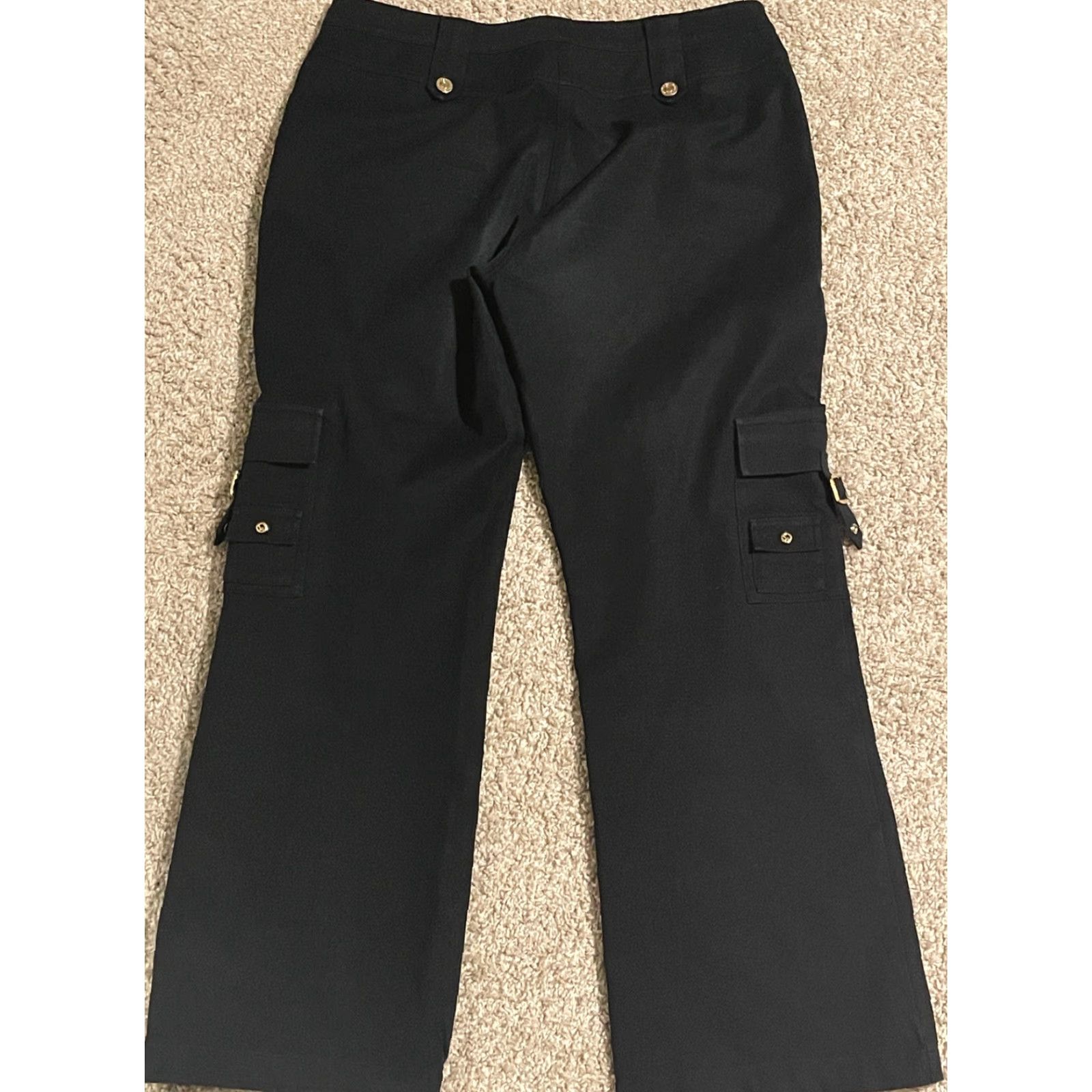 Essentials VINTAGE St John Sport Essentials By Marie Gray Black Cargo Pants 35x30.5 Size Size 24" / US 00 / IT 34 - 4 Thumbnail