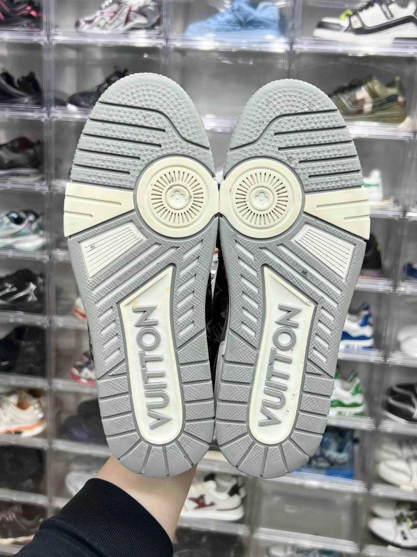Louis Vuitton LV Trainer Grey White Denim UK6 OG Box Min Wear Size US 7 / EU 40 - 8 Thumbnail