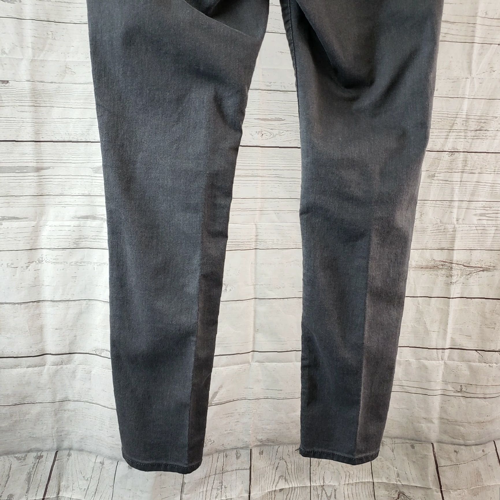 Old Navy Old Navy Womens Rockstar Skinny Jeans Sz 10 Gray Sparkly Mid Rise Size 32" / US 10 / IT 46 - 5 Thumbnail