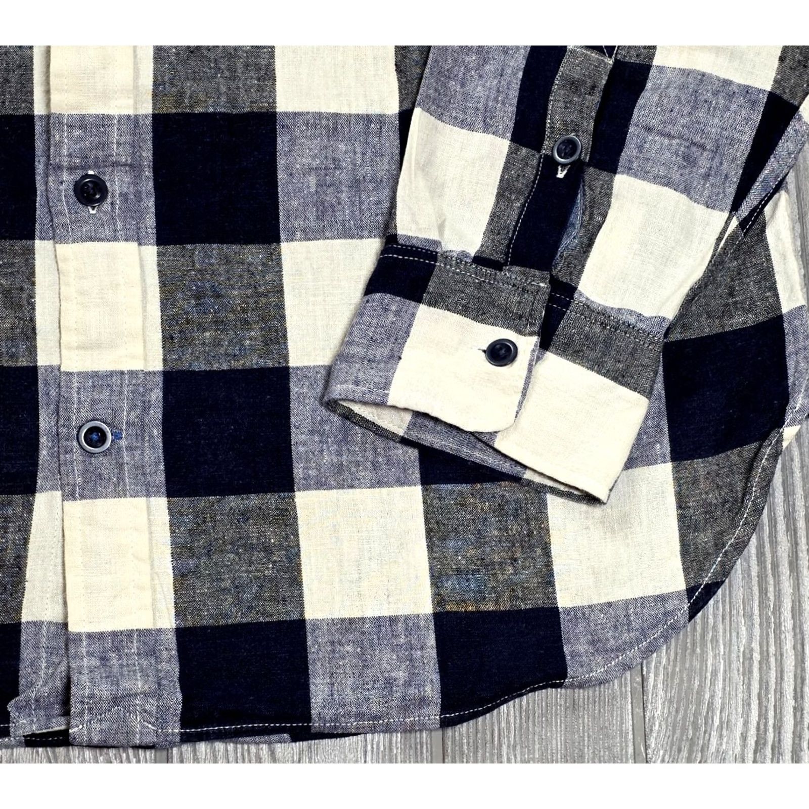 Gap Gap Button-Up Shirt Linen Blend Long Sleeve Blue White Check Gingham (L) Mens Casual Shirt Size US L / EU 52-54 / 3 - 4 Thumbnail
