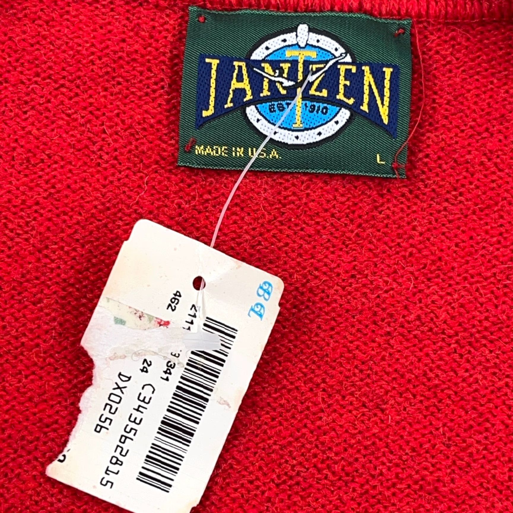 Jantzen VINTAGE Jantzen Sweater Vest Men Large Red Knit 90s Casual Classic Golf Size US L / EU 52-54 / 3 - 2 Thumbnail