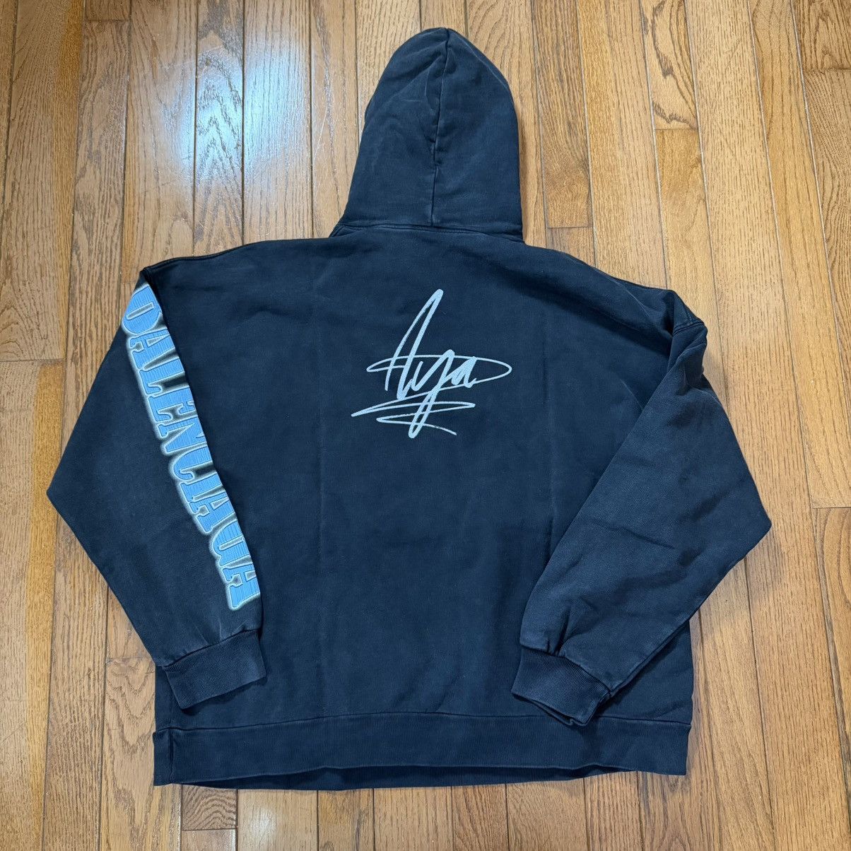 Balenciaga Balenciaga 22Ss Ayana Kamura Hoodie Size US S / EU 44-46 / 1 - 6 Thumbnail