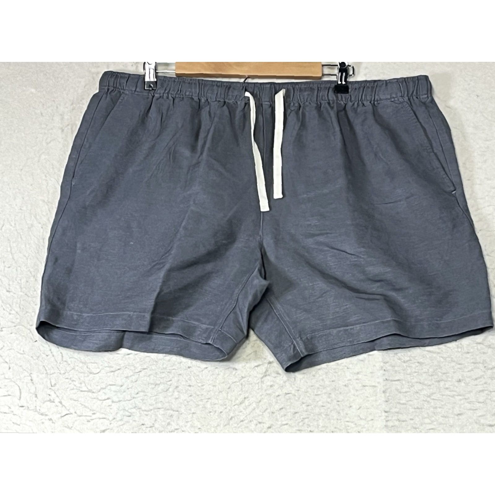 Cubavera **Cubavera Mens Linen-Blend Drawstring Elastic Gray Casual Shorts Size XL** User: **Cubavera Mens Linen-Blend Drawstring Gray Casual Shorts Size XL** Size US 36 / EU 52 - 2 Thumbnail