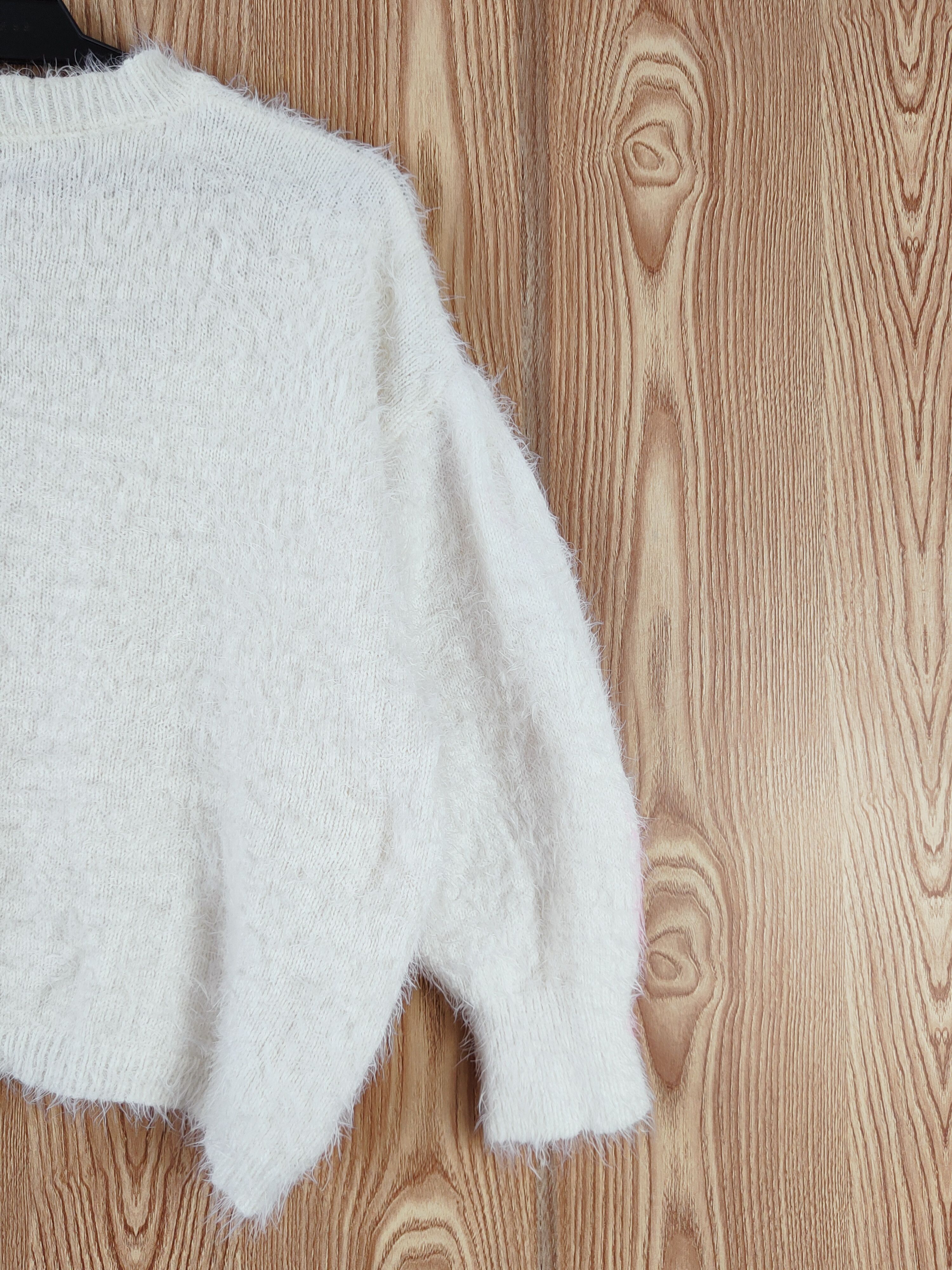 Designer × Japanese Brand × Vintage Vintage Earth Music & Ecology Cream Fur Mohair Knitwear Size L / US 10 / IT 46 - 9 Thumbnail
