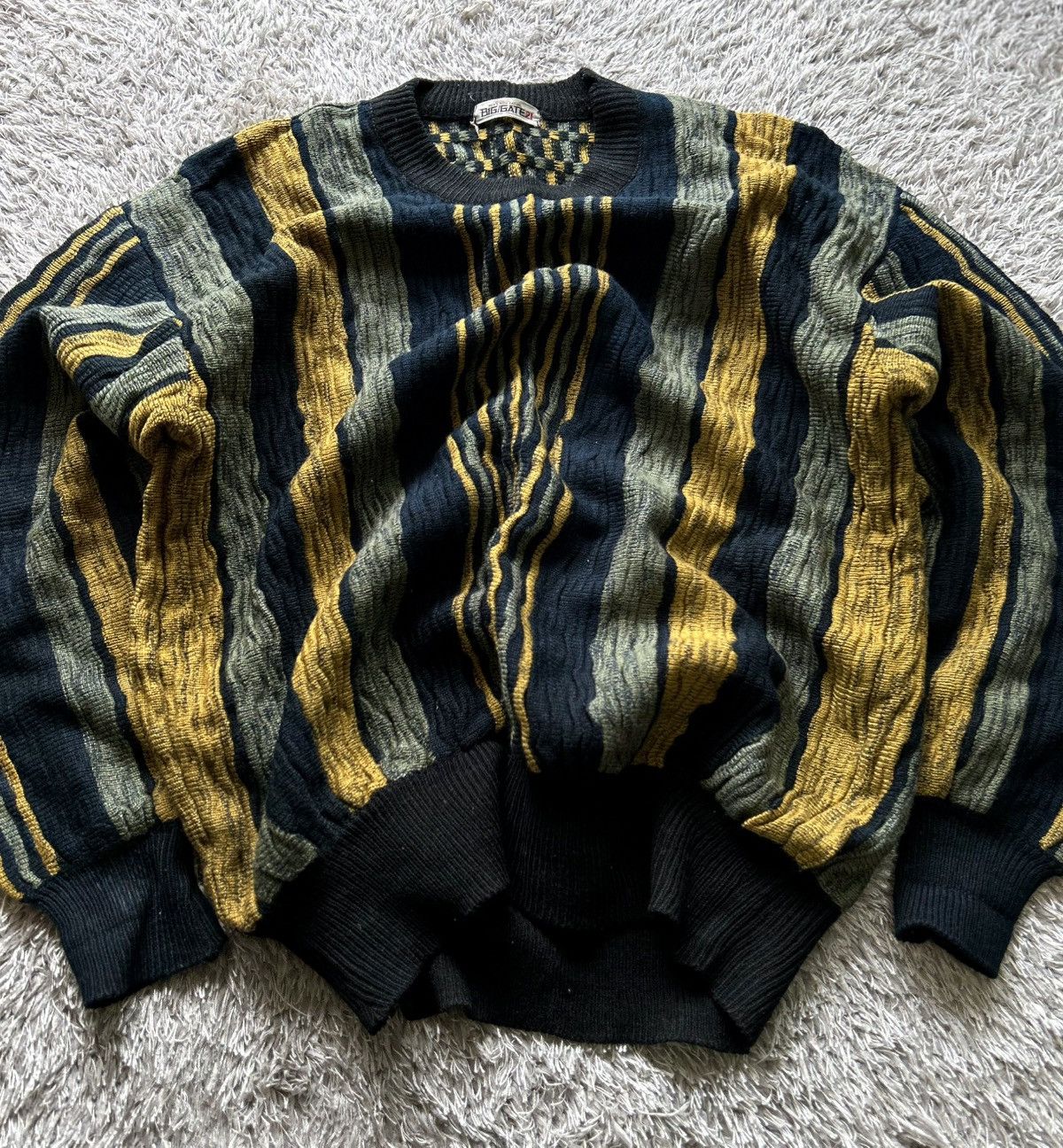 Coogi CRAZY COOGI STYLE BIG GATE CABLE KNIT Size US L / EU 52-54 / 3 - 3 Thumbnail