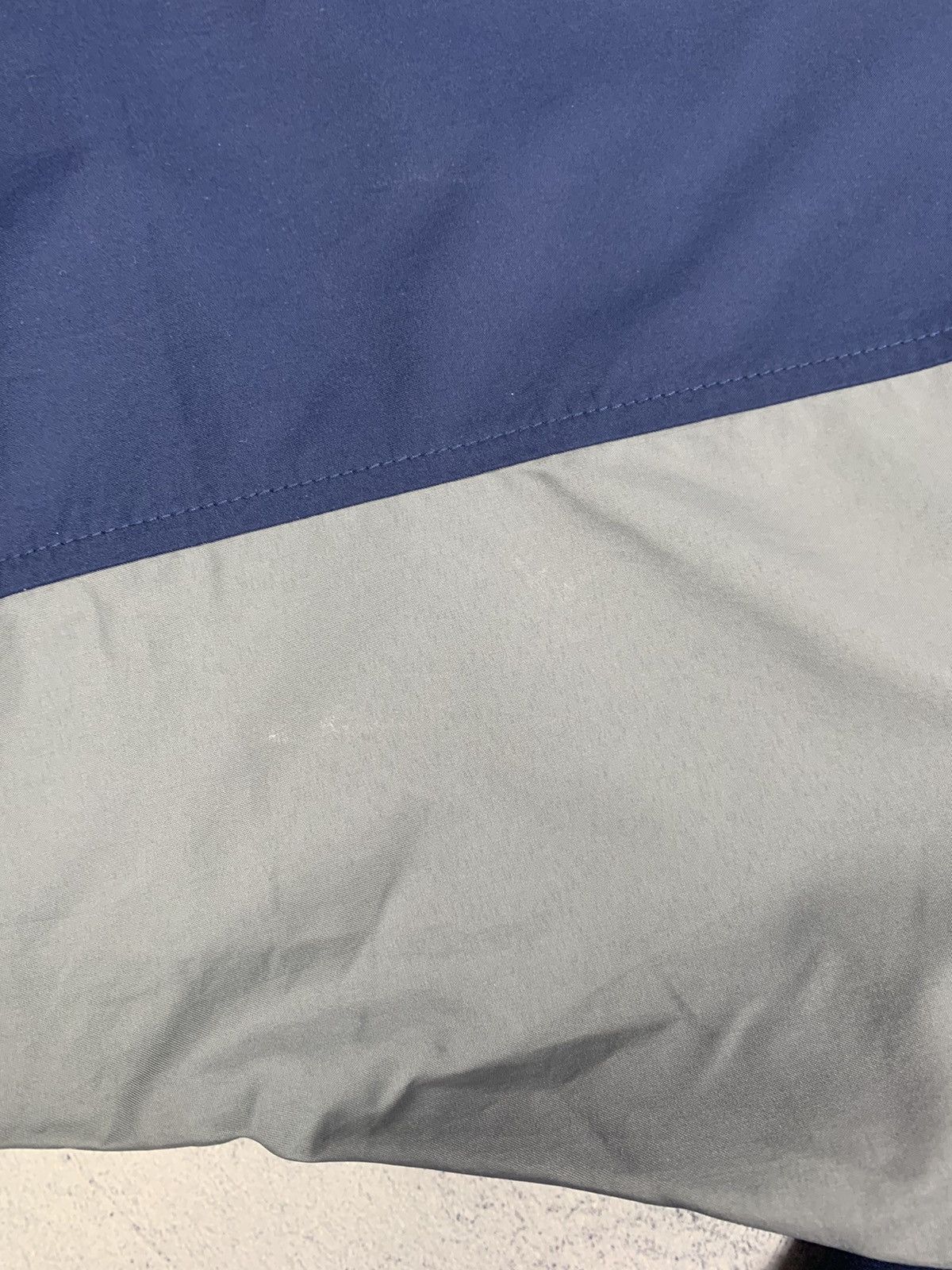 Nike ACG Vintage Nike ACG Anorak Jacket Swoosh Logo + Bag Size M 90’s Size US M / EU 48-50 / 2 - 15 Thumbnail