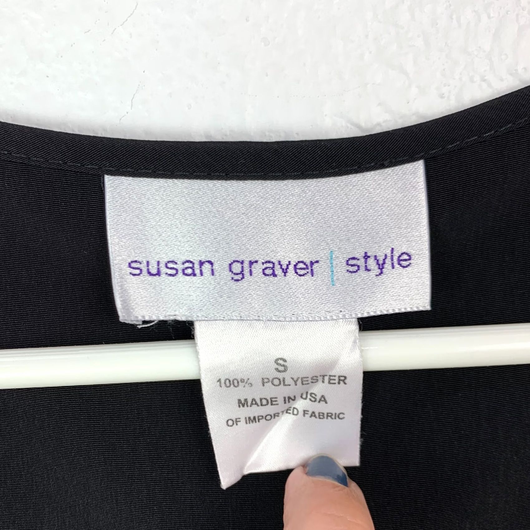 Vintage Susan Graver Modern Essentials Liquid Knit Tank Top A-Line Shirt Small Black Sleeveless Crew Neck Women XS? Size S / US 4 / IT 40 - 3 Thumbnail