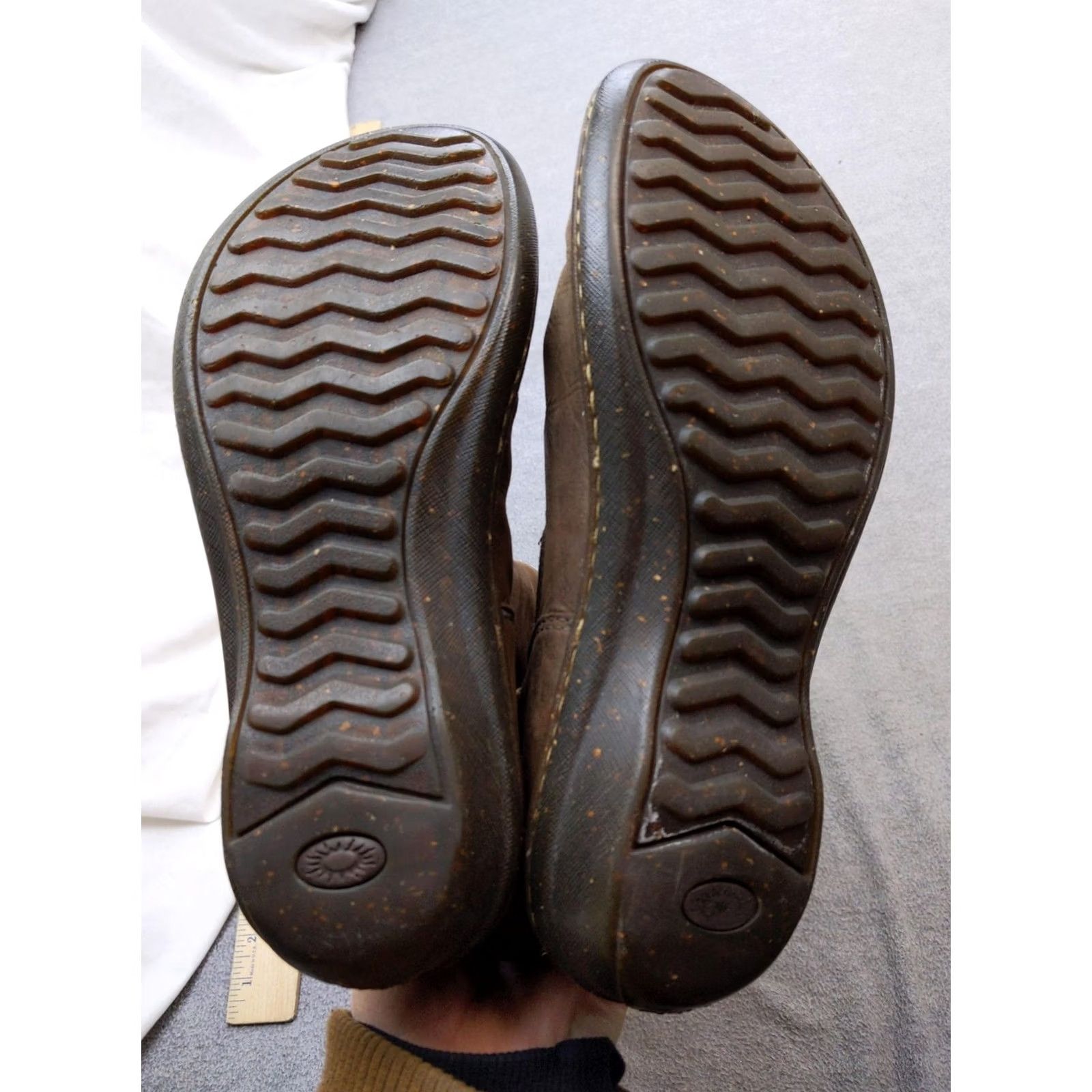 Ugg UGG Australia Boots Womens Size 8 39 Brown Leather Shearling Mid Calf Winter Size US 8 / IT 38 - 4 Thumbnail