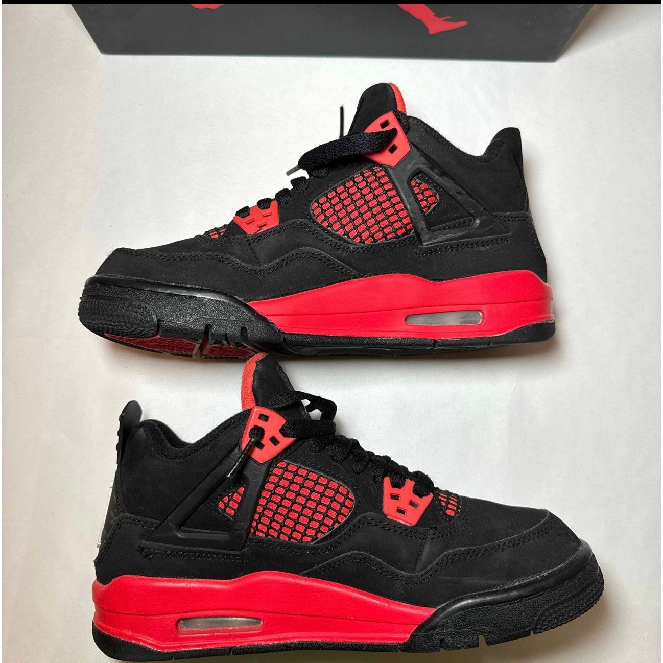 Jordan Brand × Nike Size 5.5 Nike Air Jordan 4 Retro GS Red Thunder Men's Shoes Size US 5.5 / EU 38 - 3 Thumbnail