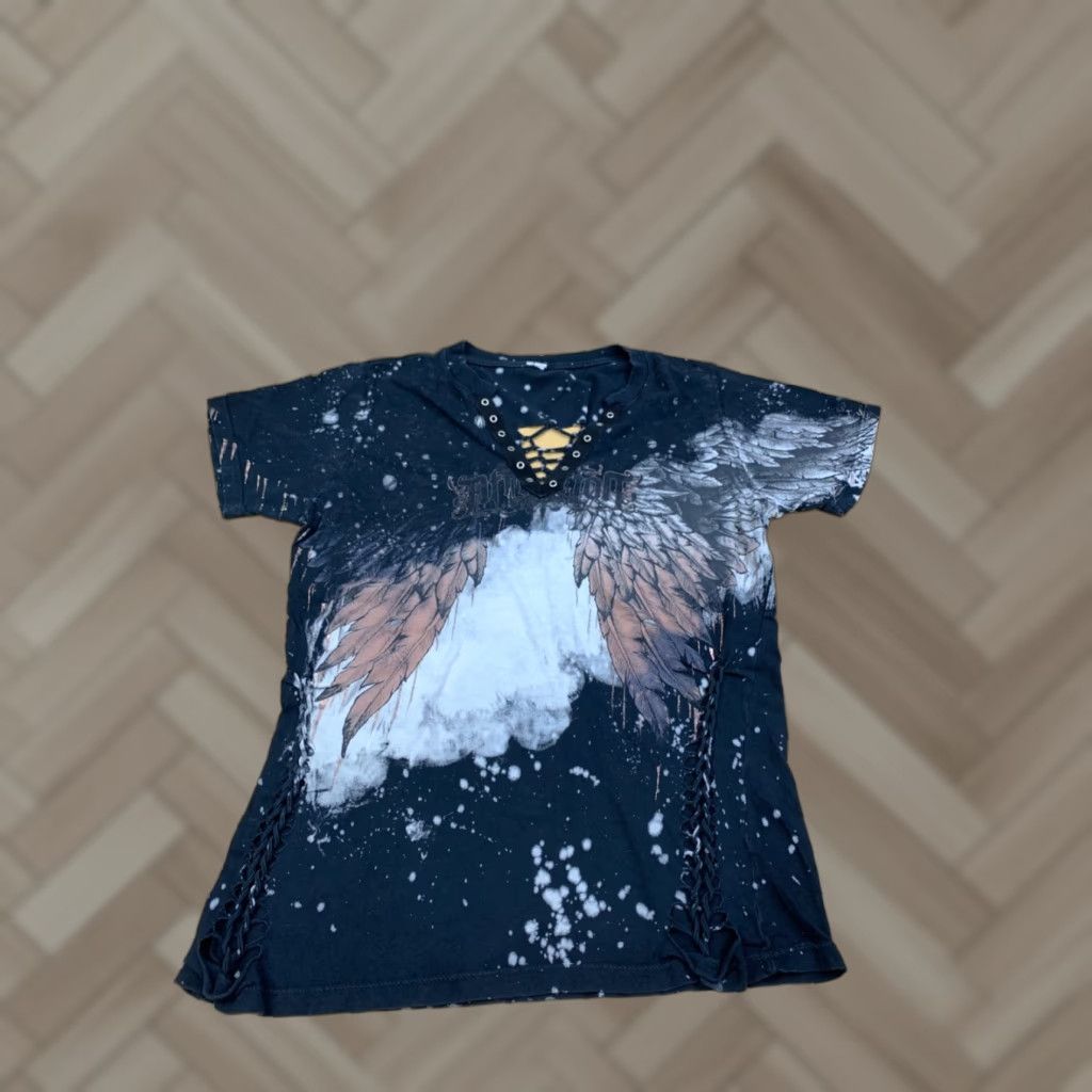 Affliction Affliction V Neck Shirt Womens M/L Black Angel Wings Goth Y2K 11428 Size M / US 6-8 / IT 42-44 - 1 Thumbnail
