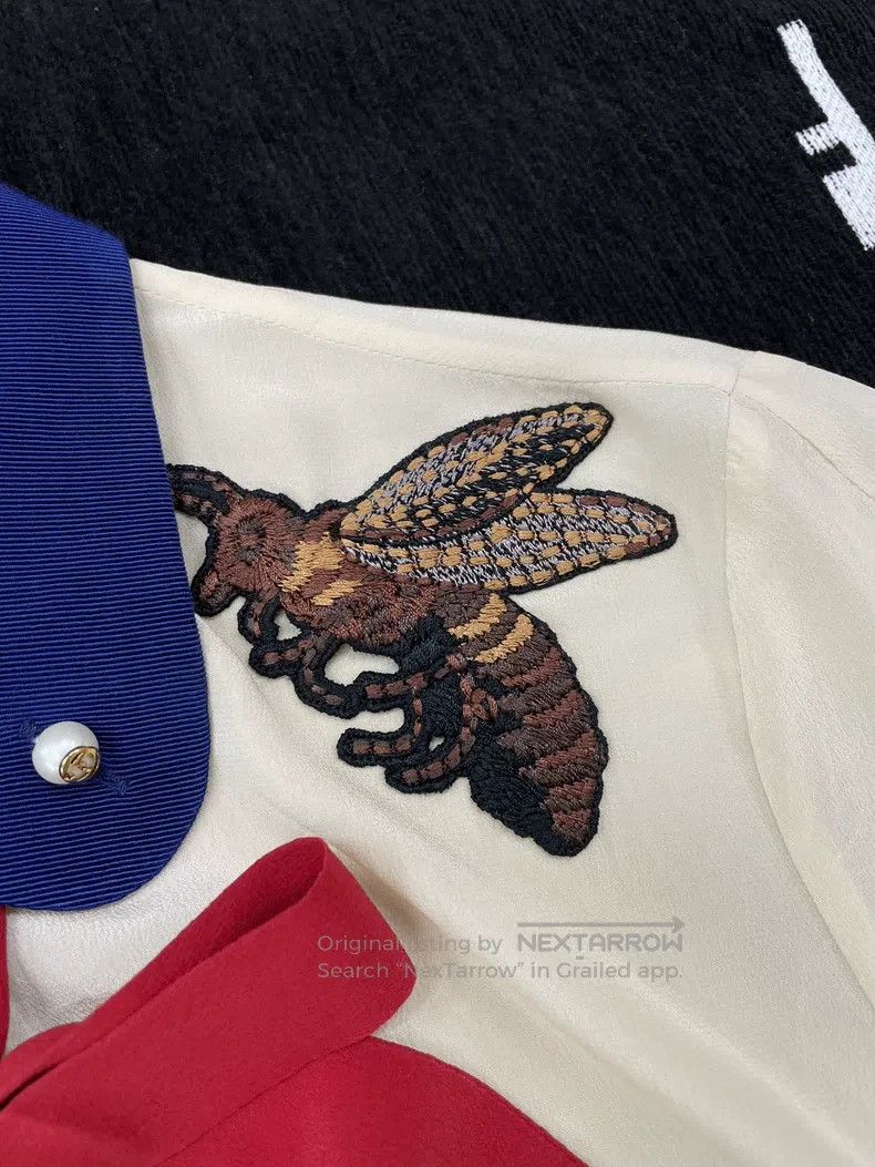 Gucci Gucci Beige little bee laced silk shirt Size S / US 4 / IT 40 - 2 Thumbnail
