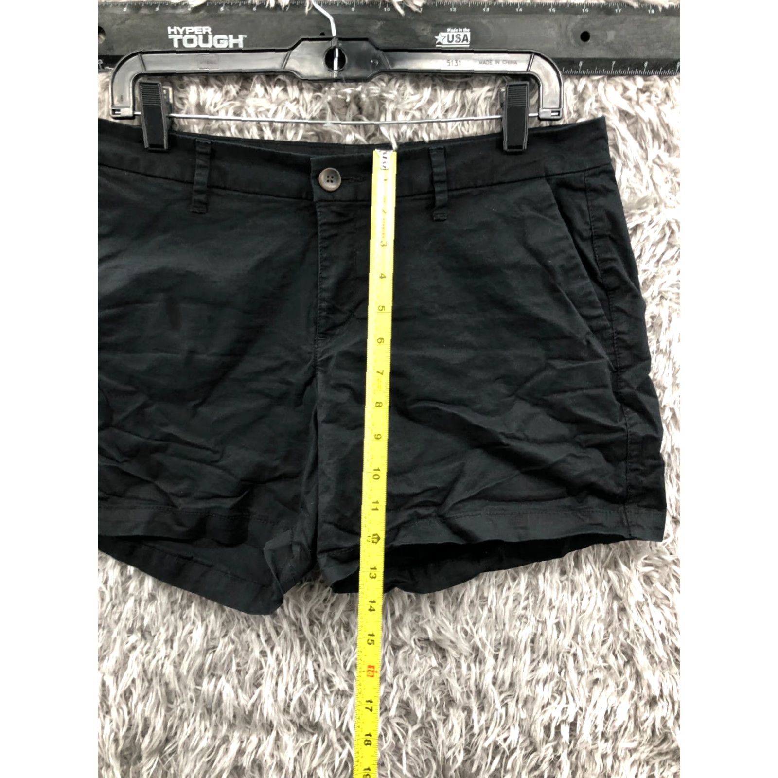 Old Navy Old Navy Womens Chino Shorts Size 10 Mid Rise Dark Wash Black Size 32" / US 10 / IT 46 - 3 Thumbnail
