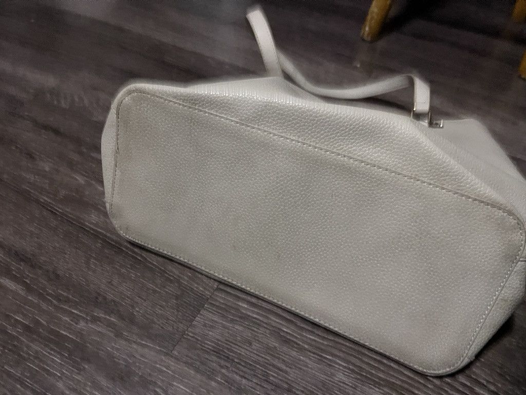 Valentino Beige Valentino Tote bag Pebble Leather Size ONE SIZE - 4 Thumbnail
