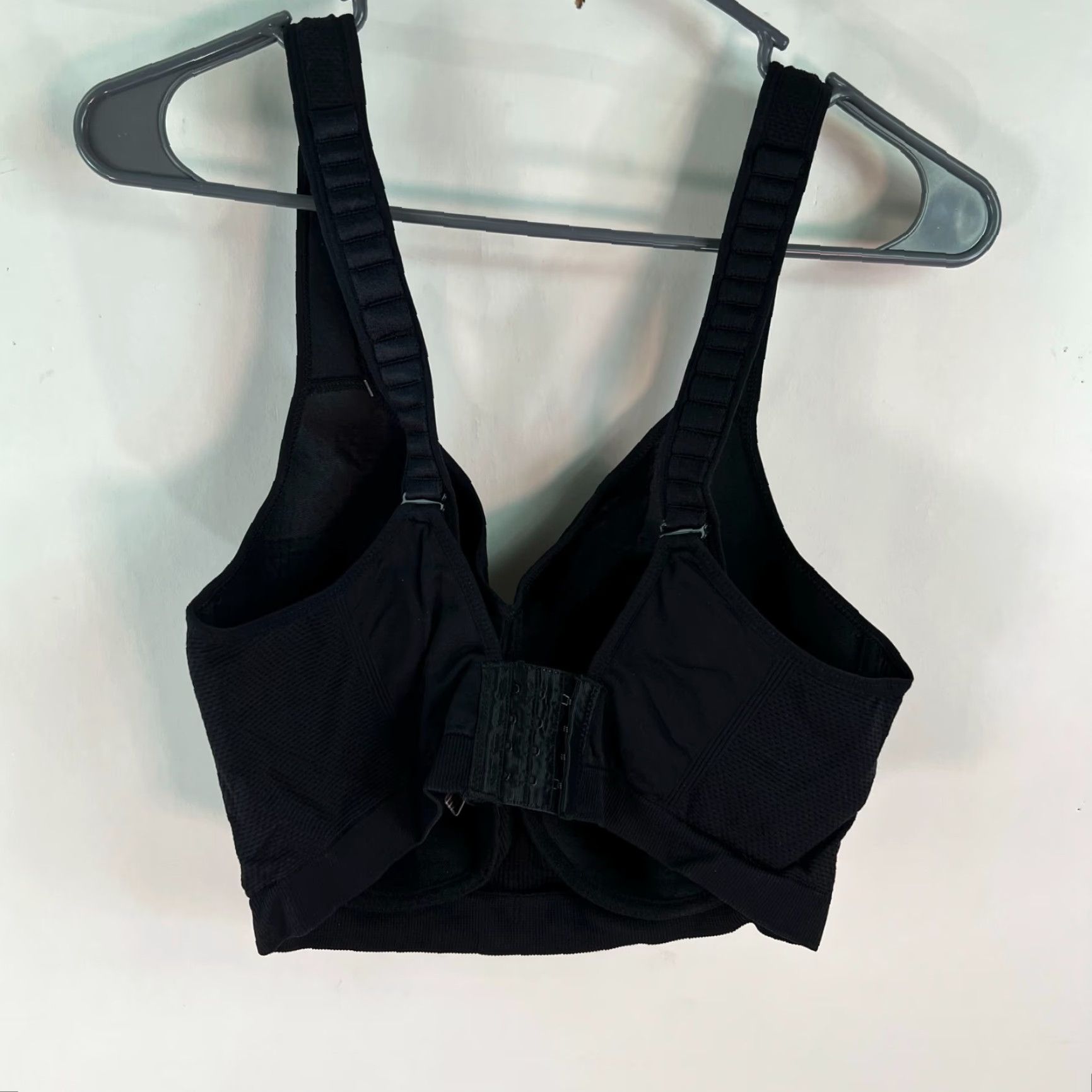 Vintage BCG Bikini Top Womens 1X Black Halter Padded Push Up Swimwear Shirt? Size XL / US 12-14 / IT 48-50 - 3 Thumbnail