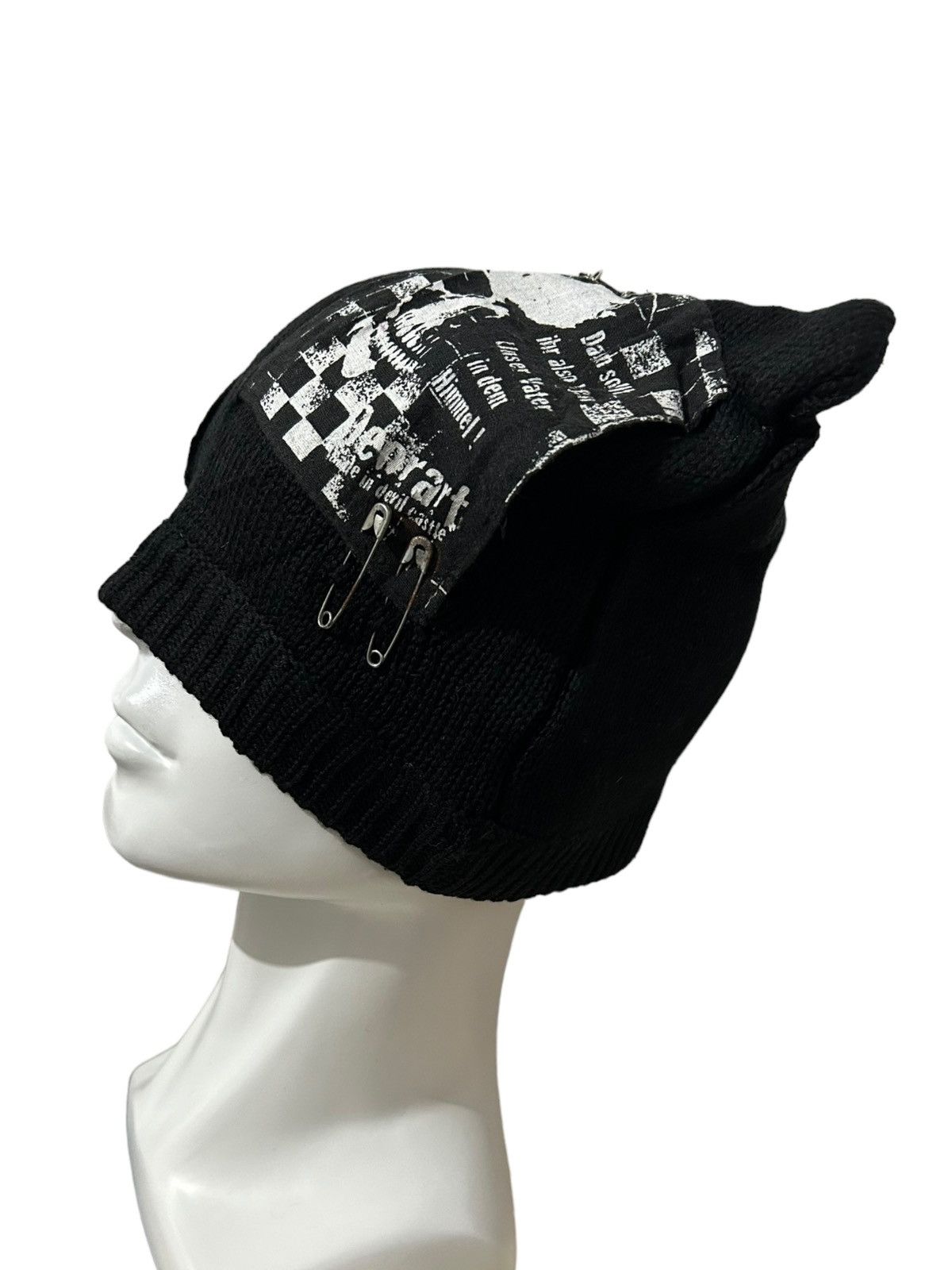 If Six Was Nine MADE IN DEVIL Deorart Crazy Punk Bondage Beanie Hats RARE 🎌☠️ Size ONE SIZE - 2 Thumbnail