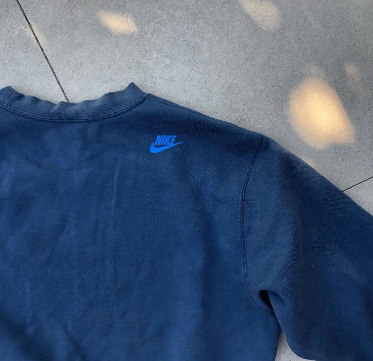 Nike × Vintage Nike ‘nike shoes never smile’ jumper Size US M / EU 48-50 / 2 - 3 Thumbnail