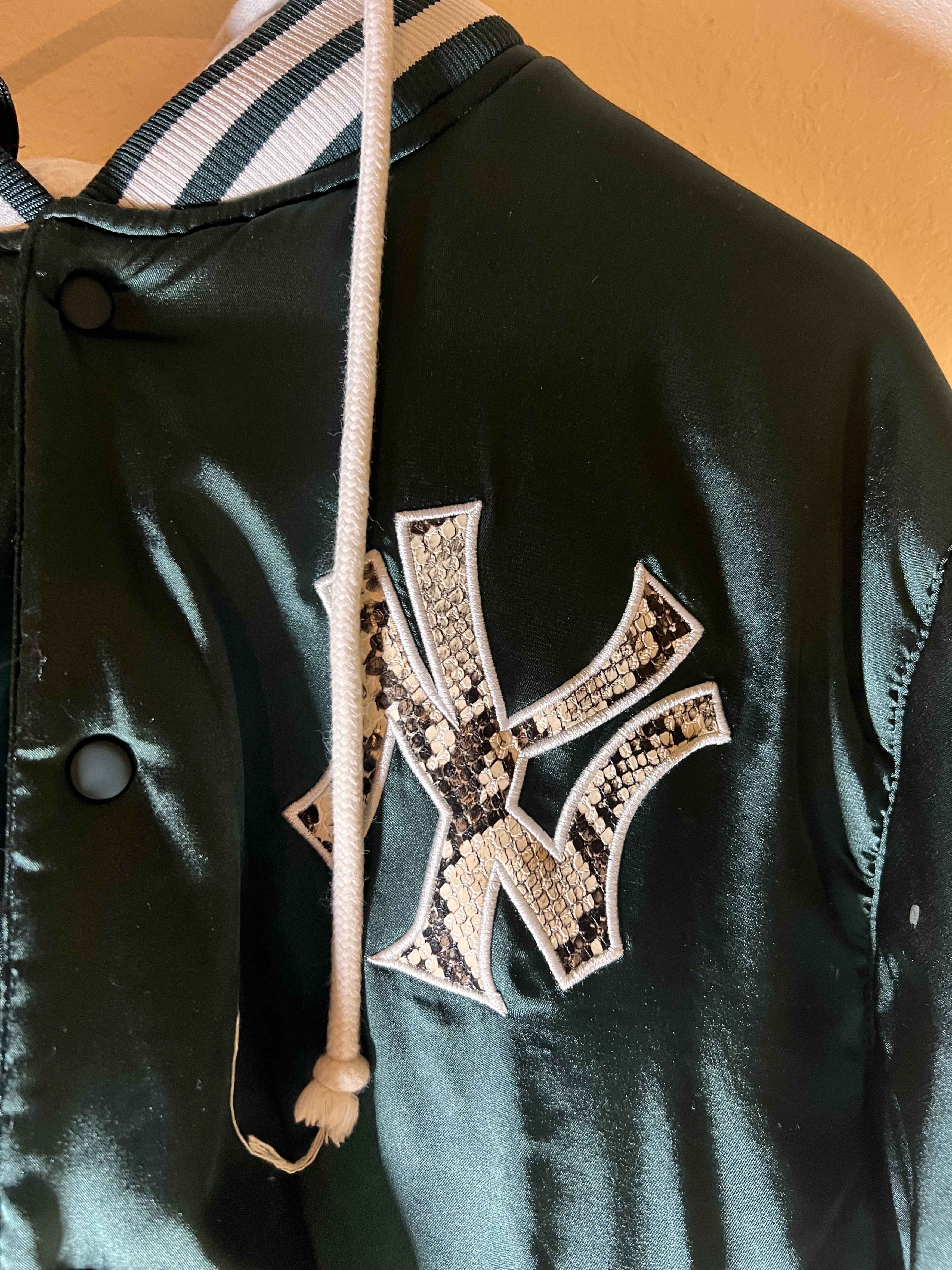 Kith × MLB Kith For Major League Baseball New York Yankees Gorman Size US L / EU 52-54 / 3 - 3 Thumbnail