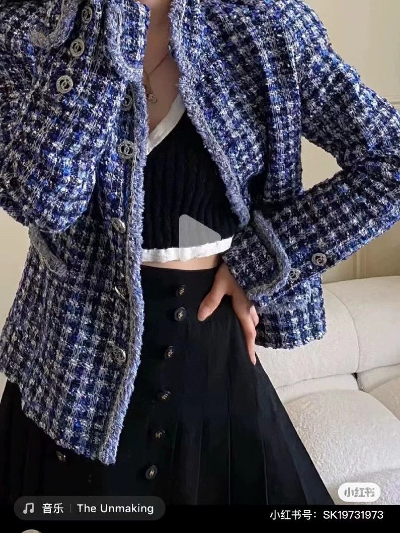 Chanel Chanel Blue stand-up collar jacket with diamond buckle Size XXS / US 00 / IT 34 - 4 Thumbnail