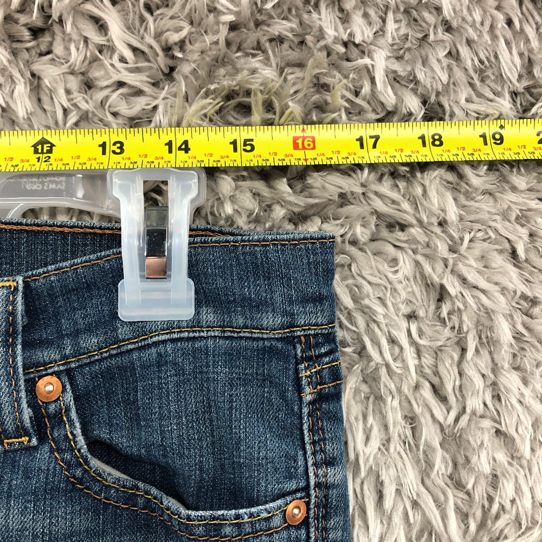 Old Navy Old Navy The Diva Bootcut Jeans Women’s Regular Size 6 Short Blue Denim 29in Inseam Mid Rise Size 28" / US 6 / IT 42 - 2 Thumbnail