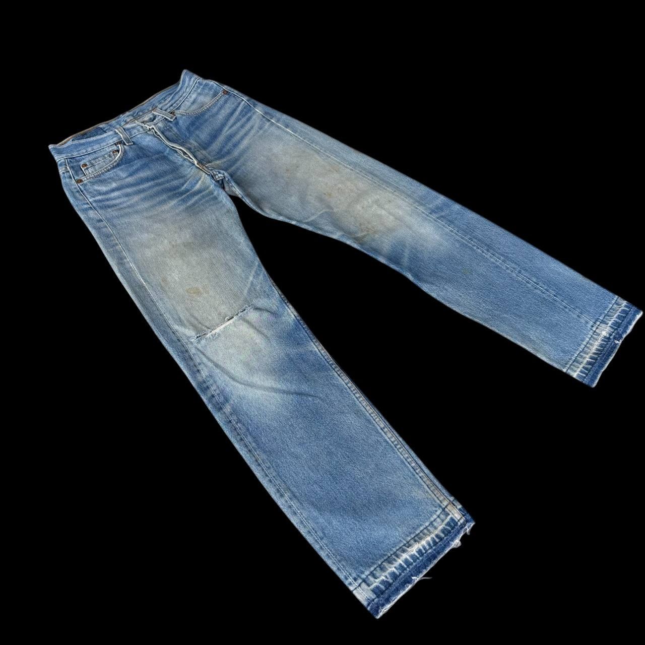 Levi's VTG LEVIS 501 YEARS 93 DISTRESSED DENIM KURT COBAIN STYLE Size US 28 / EU 44 - 2 Thumbnail