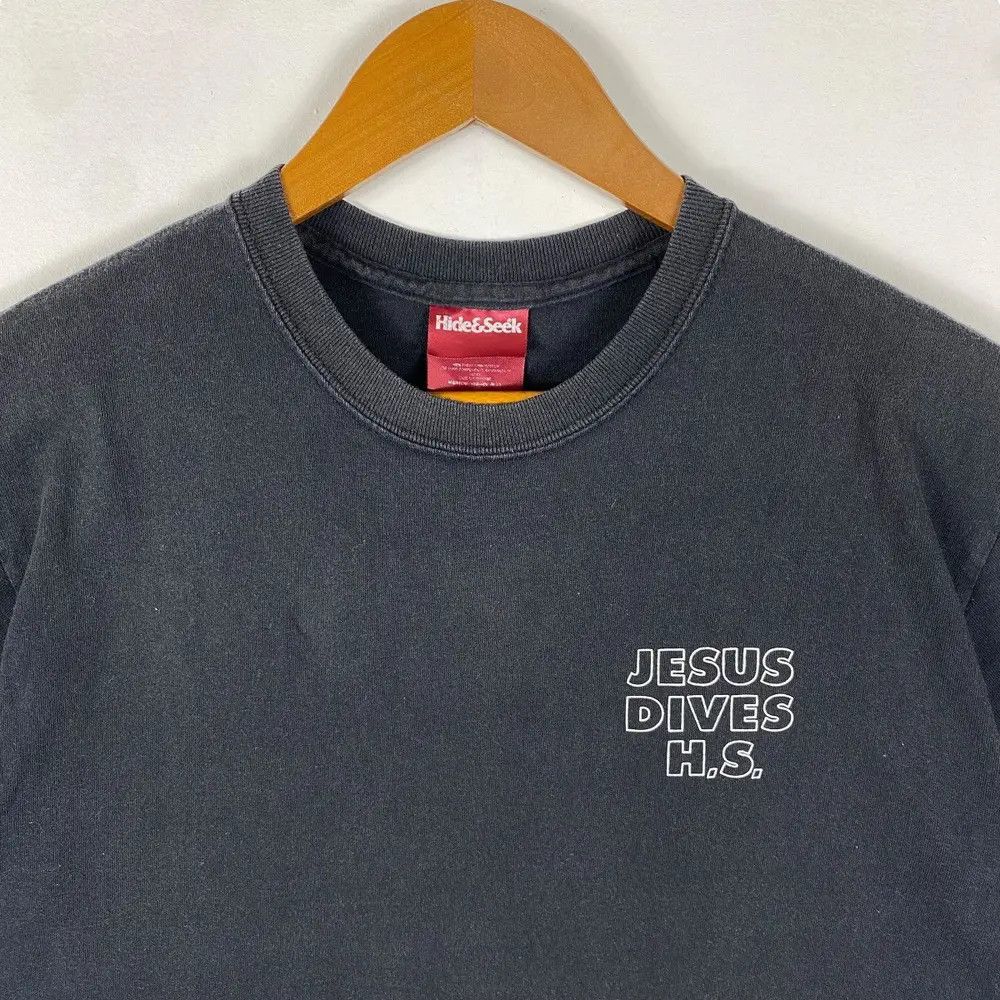 Japanese Brand Japanese Brand HIDE & SEEK Jesus Dives Graphic Tee Shirt Size US M / EU 48-50 / 2 - 4 Thumbnail