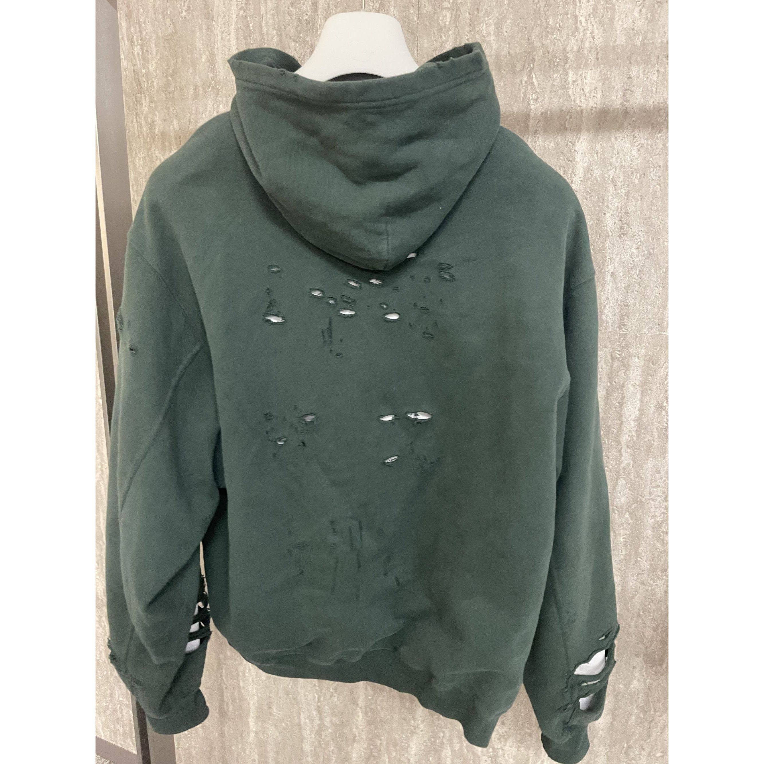 Balenciaga Balenciaga Distressed Green Hoodie With Front Logo Design Size XXS / US 00 / IT 34 - 2 Thumbnail