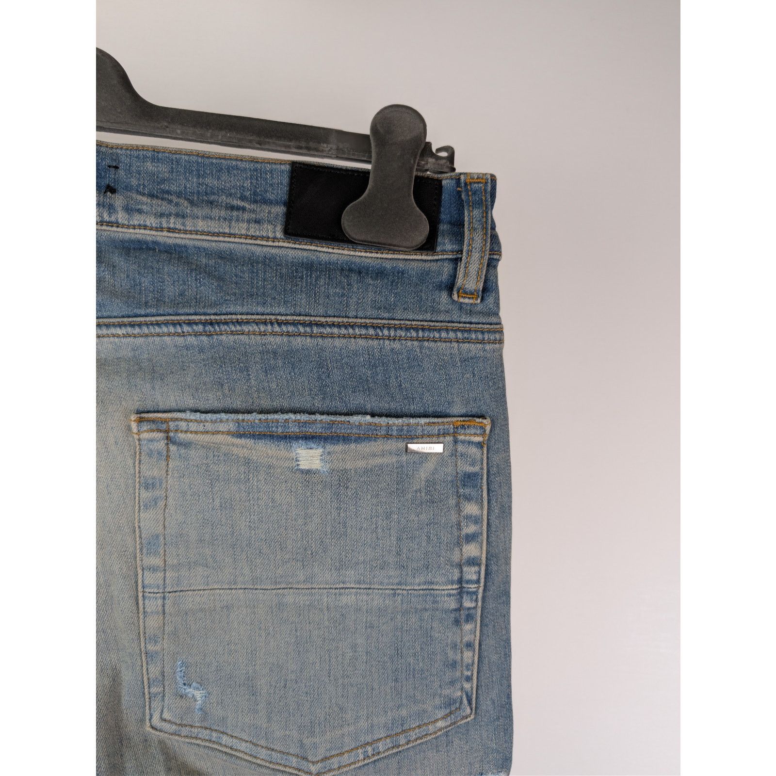 Amiri o1rshd1 Distressed Amiri Logo Jean Denim Jeans Size US 34 / EU 50 - 14 Thumbnail