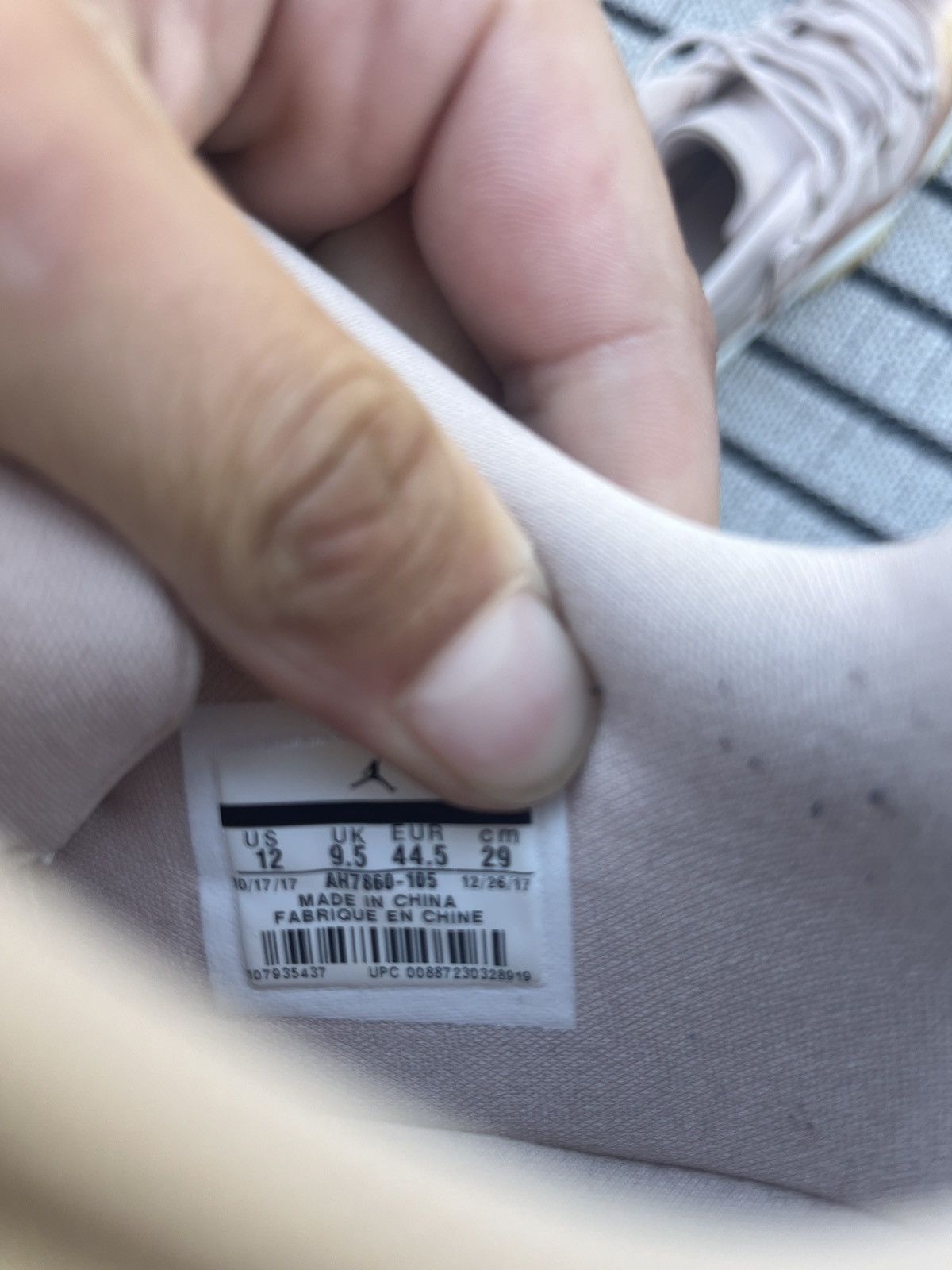 Jordan Brand Rose gold 11s Size US 10.5 / EU 43-44 - 8 Thumbnail