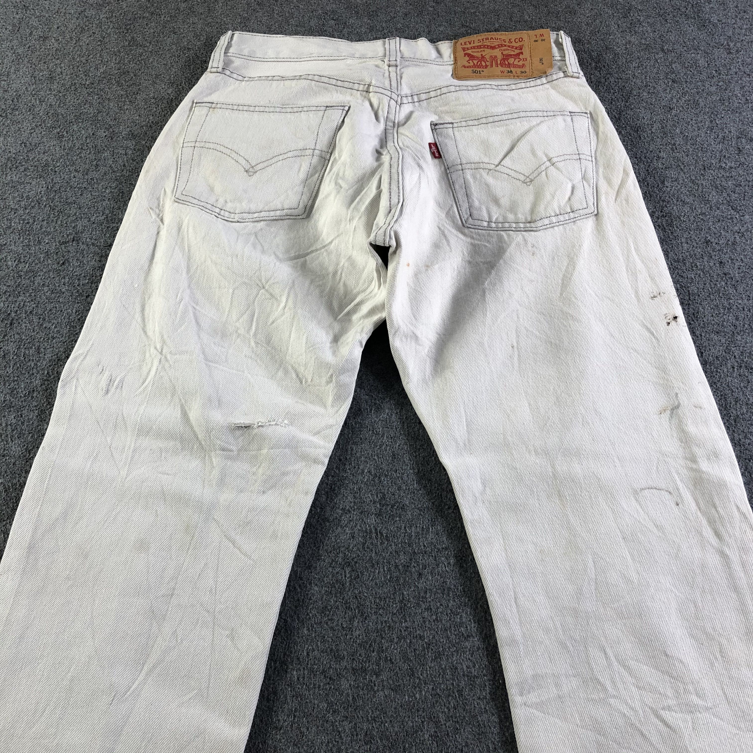 Levi's Vintage Light Wash Levis 501 Jeans-J4388 Size US 28 / EU 44 - 4 Thumbnail