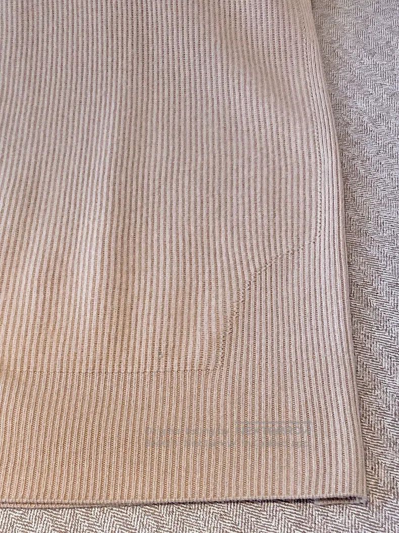 Hermes Hermes Milk tea color ribbed knitted cashmere dress Size XXS / US 00 / IT 34 - 4 Thumbnail
