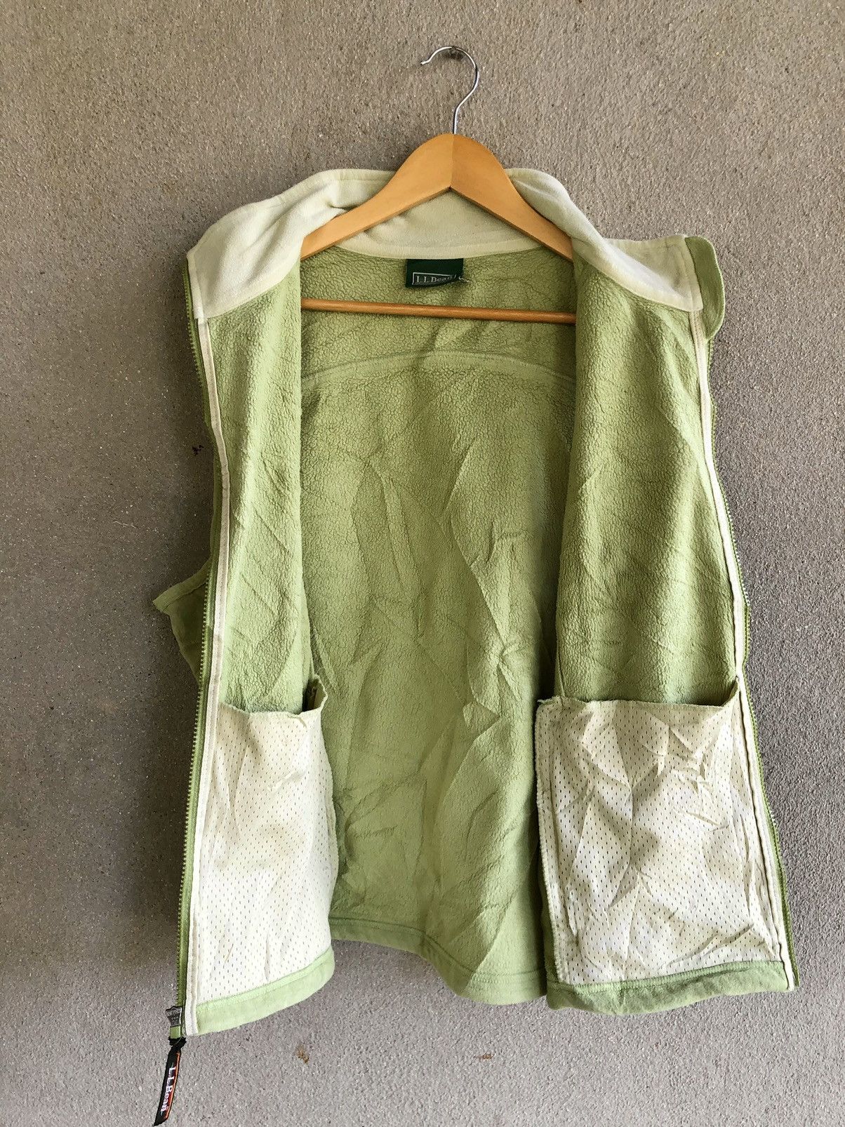 Japanese Brand × L.L. Bean × Vintage Vintage LL BEAN neon green fleece vest Size US L / EU 52-54 / 3 - 3 Thumbnail